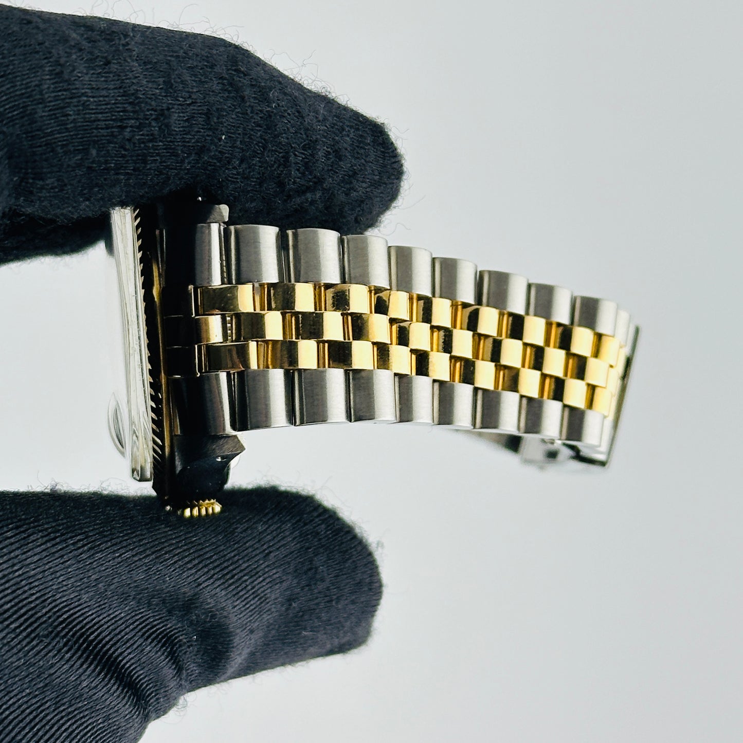 Rolex Datejust Champagne Stick Dial on D Link Jubilee Bracelet Ref. 16013 1986 — view 5
