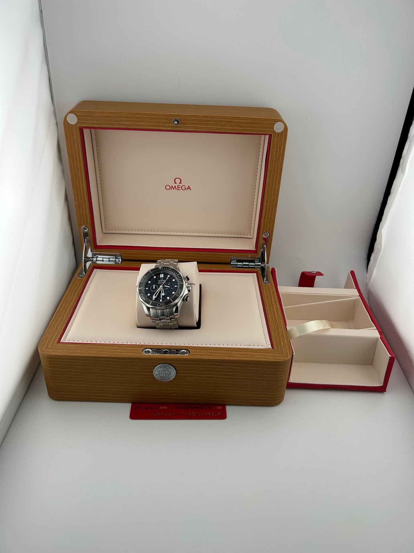 Omega Seamaster Black Arabic Numerals Dial on Stainless Steel Ref. 212.30.44.52.01.001 Complete 2019 — view 8