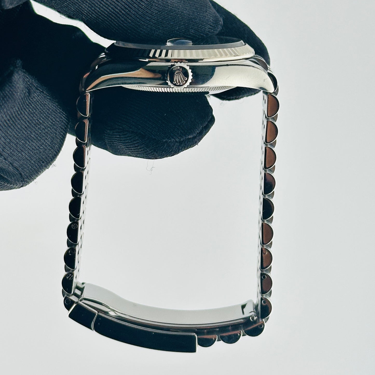 Rolex Datejust 36 Blue Jubilee Diamond Factory Dial on D Link Jubilee Bracelet Ref. 126234 Card 2021 — view 6