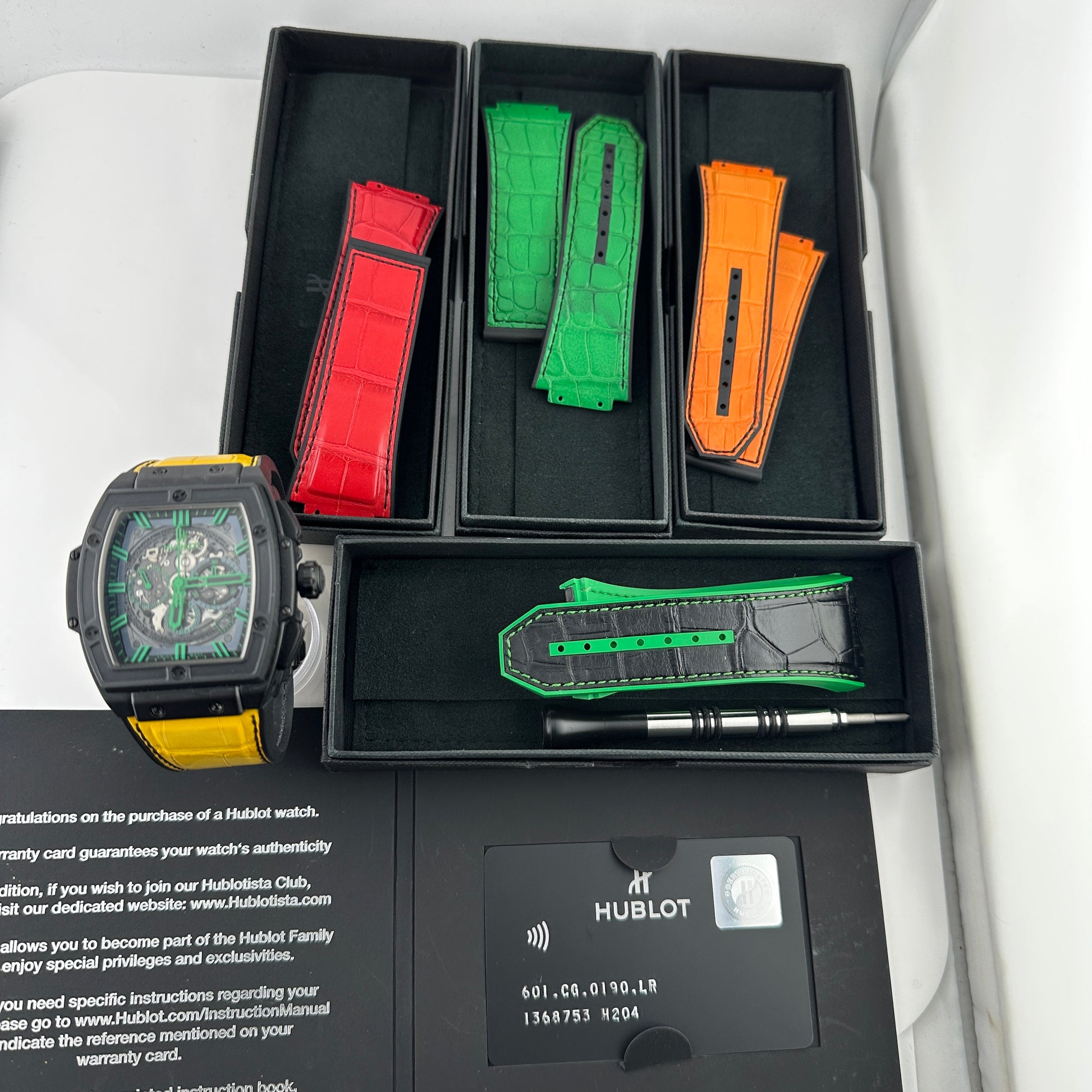Hublot Spirit of Big Bang B/P Black With Green Markers Dial on Leather/Rubber Ref. 601.CG.0190.LR Card 2020 — view 5
