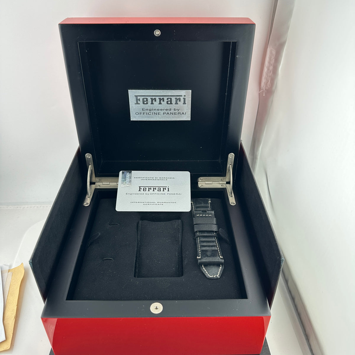 Panerai Ferrari GT Chronograph Black Dial on Rubber Strap Ref. F6656 Complete Open Date — view 8