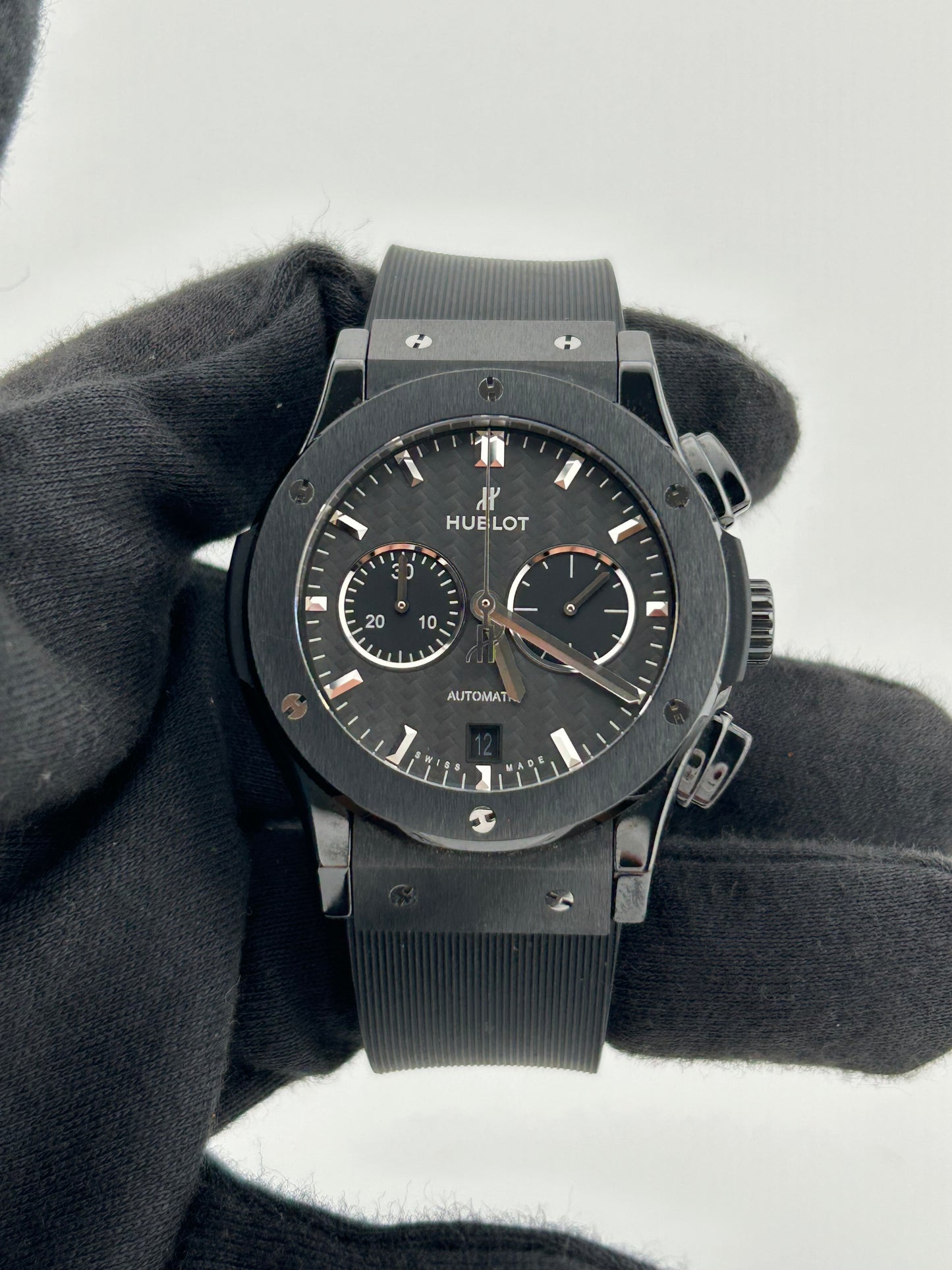 Hublot Classic Fusion Chronograph Black Carbon Effect Dial on Black Rubber Band Ref. 541.CM.1171.RX Complete 2019 — view 2