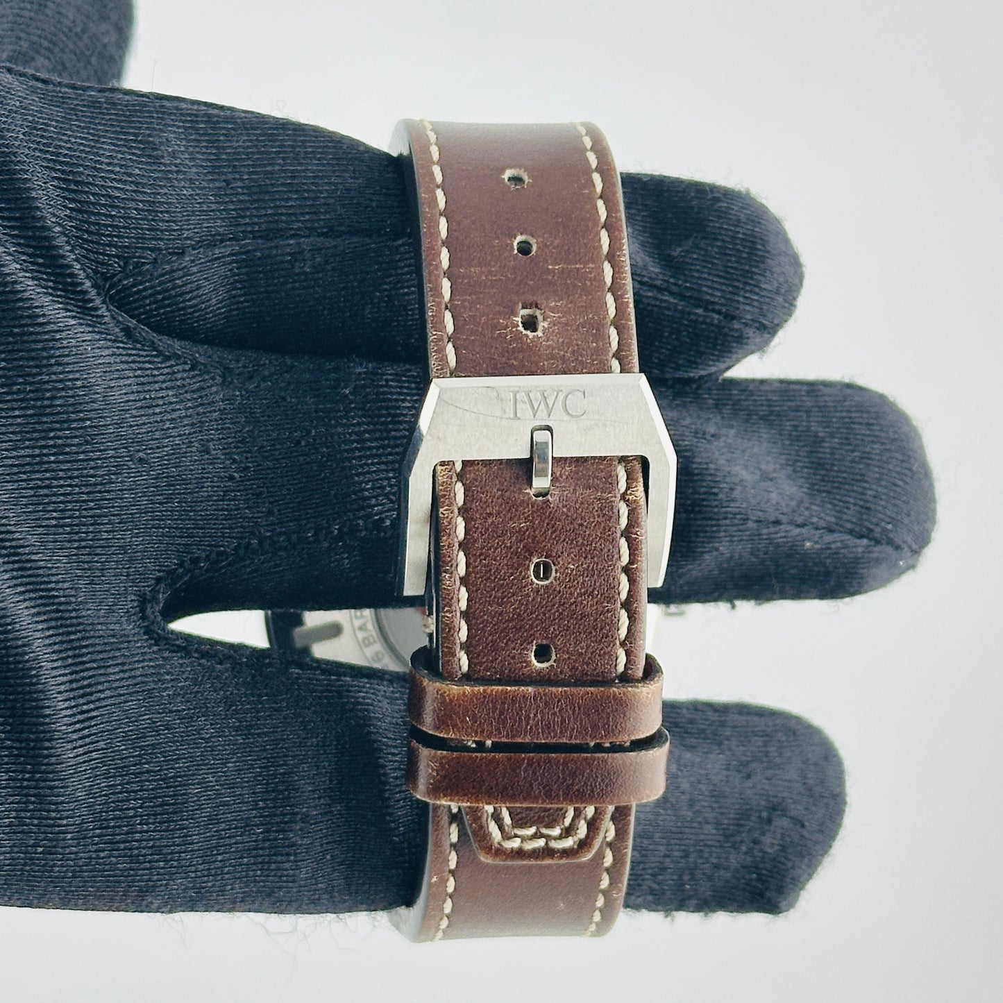 Iwc Pilot's Watch Mark XVIII Edition Brown Dial on Leather Band Ref. IW327003 Complete 2020 — view 3