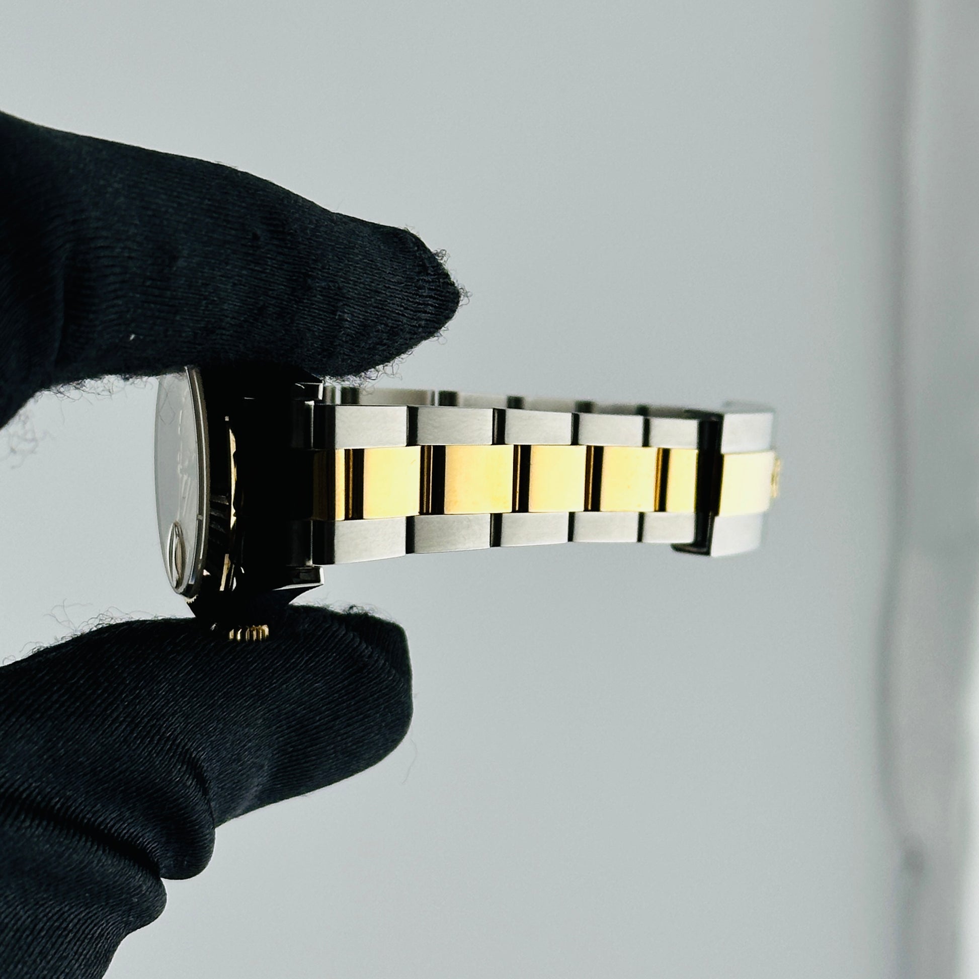 Rolex Datejust Lady Champagne Roman Dial on Oyster Bracelet Ref. 279173 Card 2019 — view 5