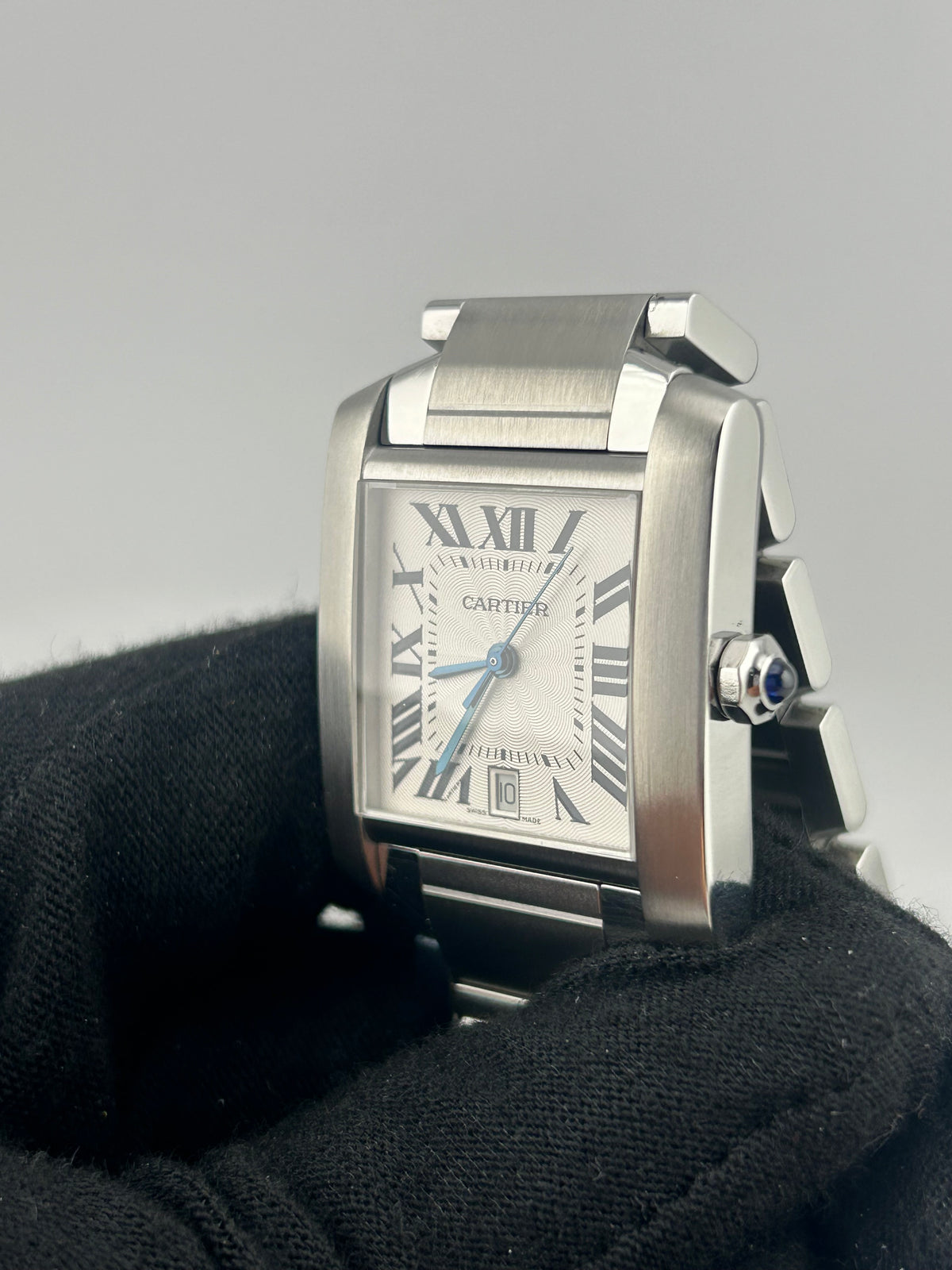 Cartier Tank Francaise Silver Dial on Bracelet Ref. W51002Q3 Complete 2000 — view 3