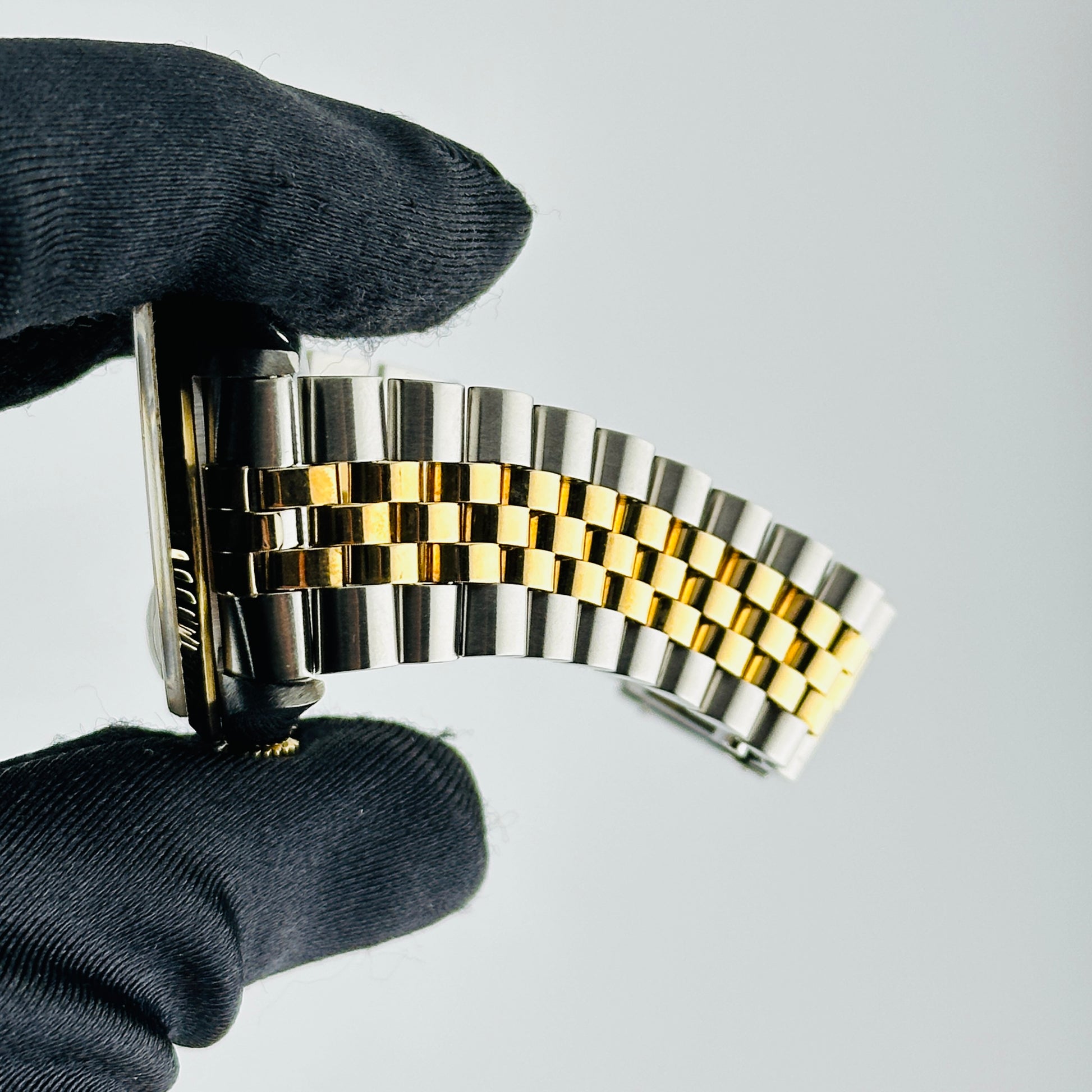 Rolex Datejust Champagne Anniversary Diamond Dial Dial on D Link Jubilee Bracelet Ref. 16233G 1996 — view 5