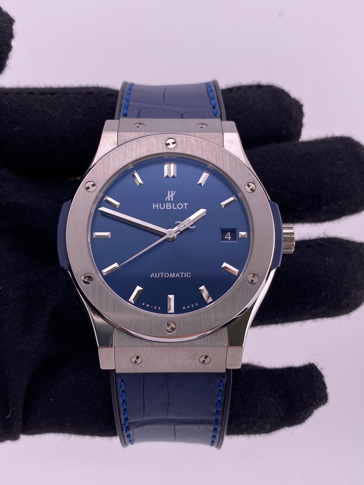 Hublot Classic Fusion Blue Blue Dial on Blue Rubber Ref. 511.NX.7170.LR Complete Open Date — view 2
