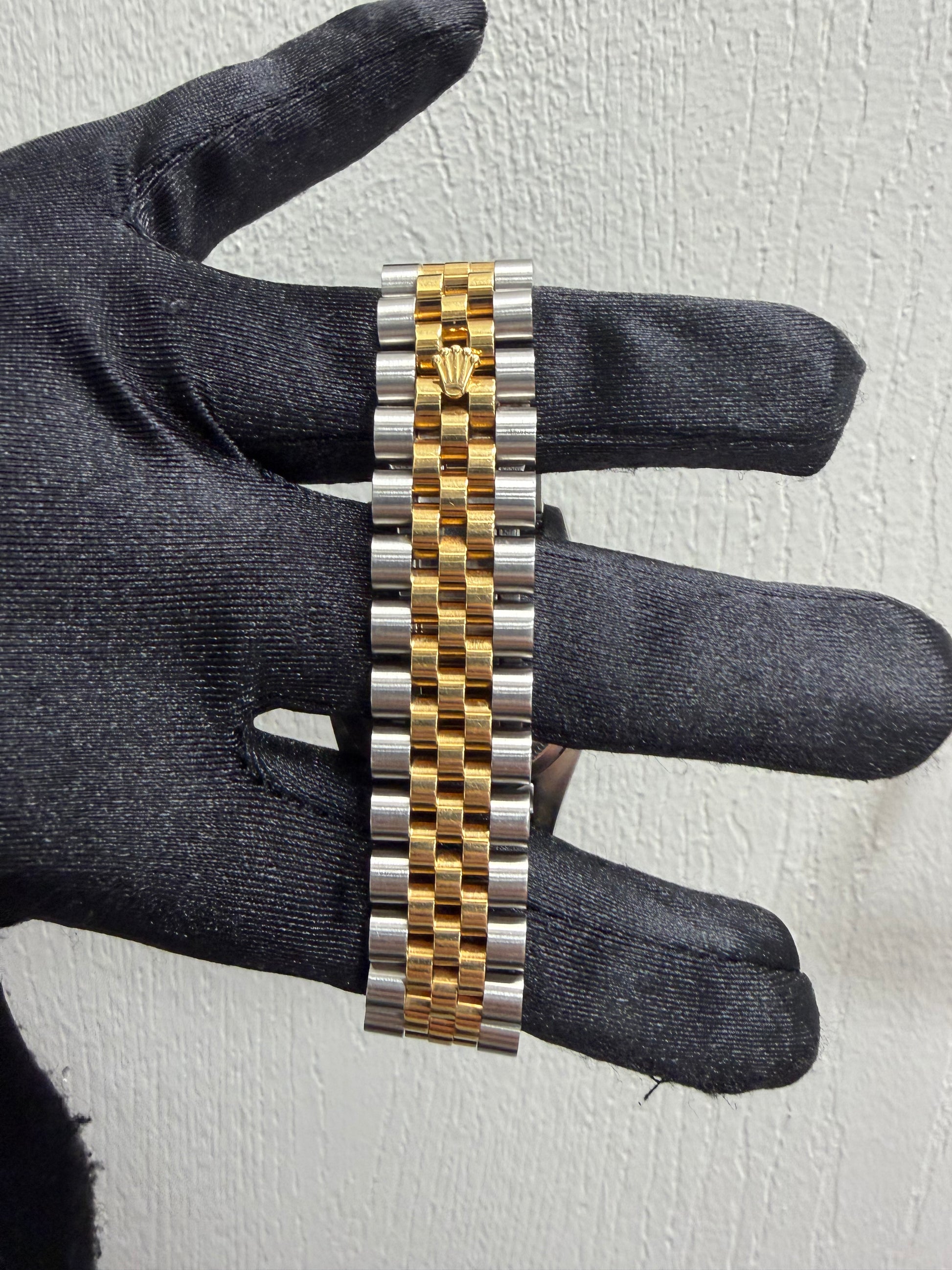 Rolex Datejust Grey Stick Dial on Jubilee Ref. 116263 2005 — view 2