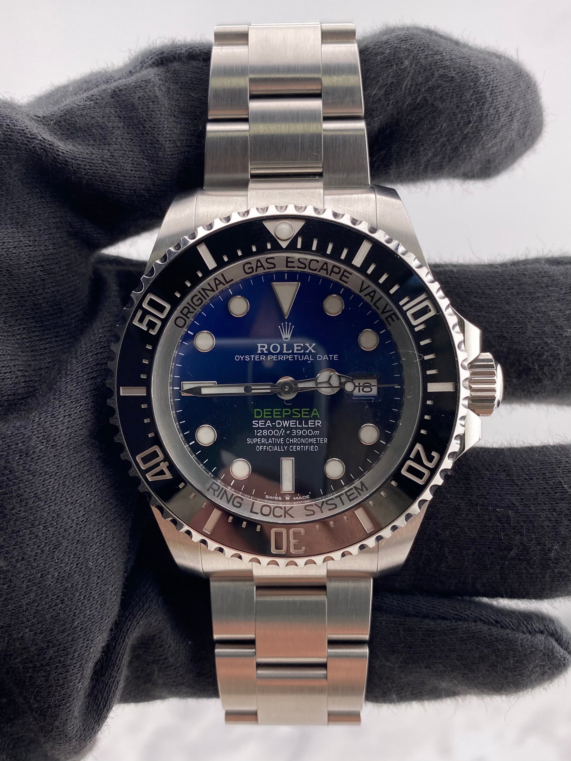 Rolex Sea-Dweller Deepsea James Cameron Blue James Cameron Dial on Oyster Ref. 126660 Card 2020 — view 2