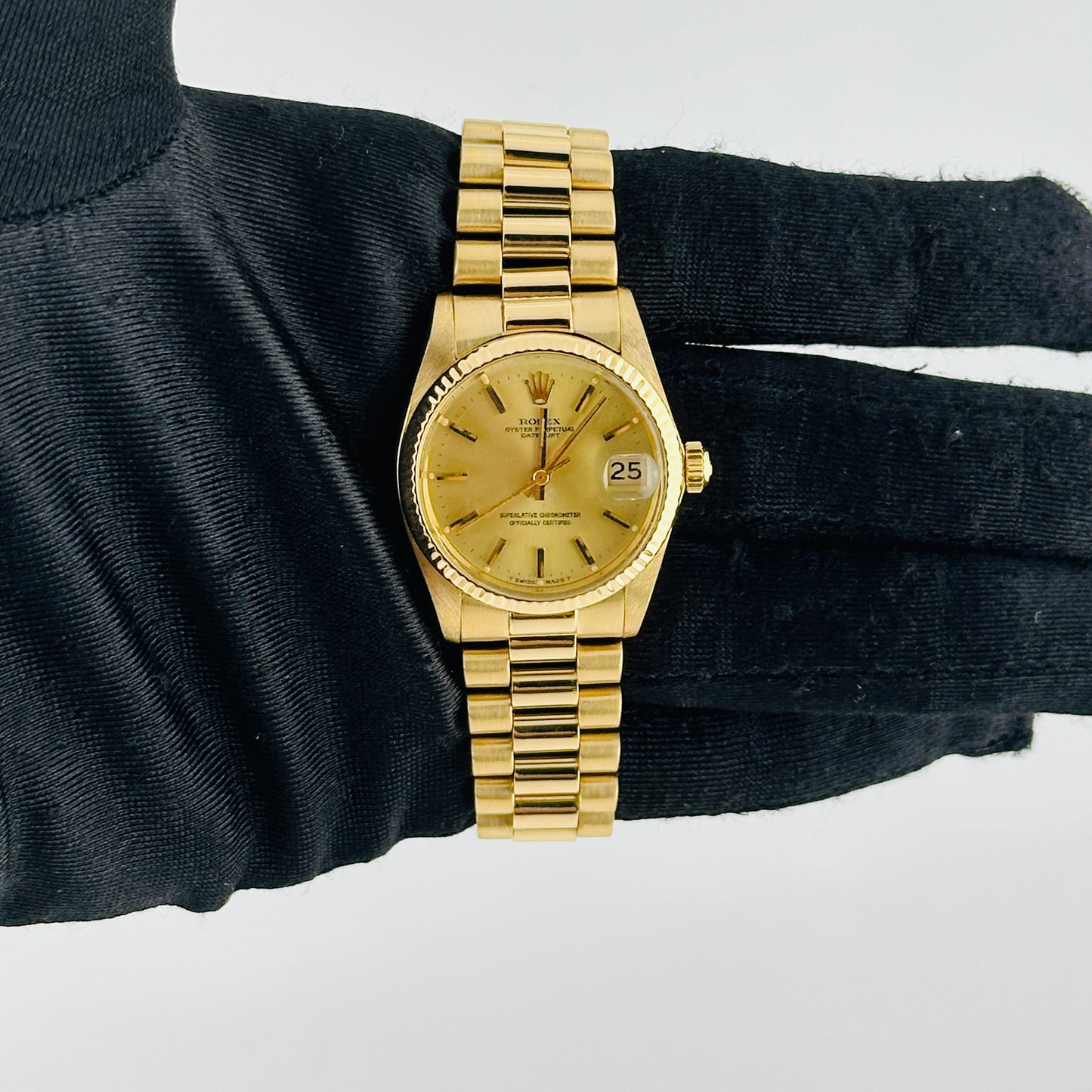 Rolex Datejust Gold Dial on President Ref. 6827 1983 — view 2