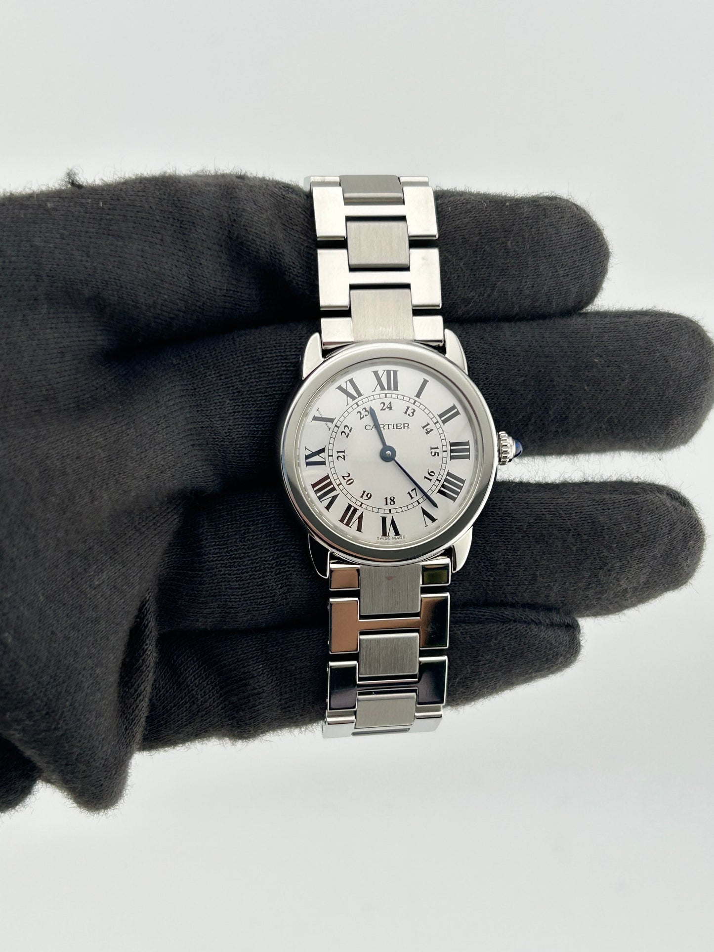 Cartier Ronde Solo Silver Dial on Stainless Steel Ref. W6701004 — view 2
