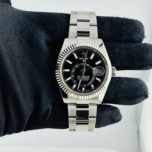 Rolex Sky Dweller Black Dial on Oyster Ref. 326934 Card 2022 — view 2
