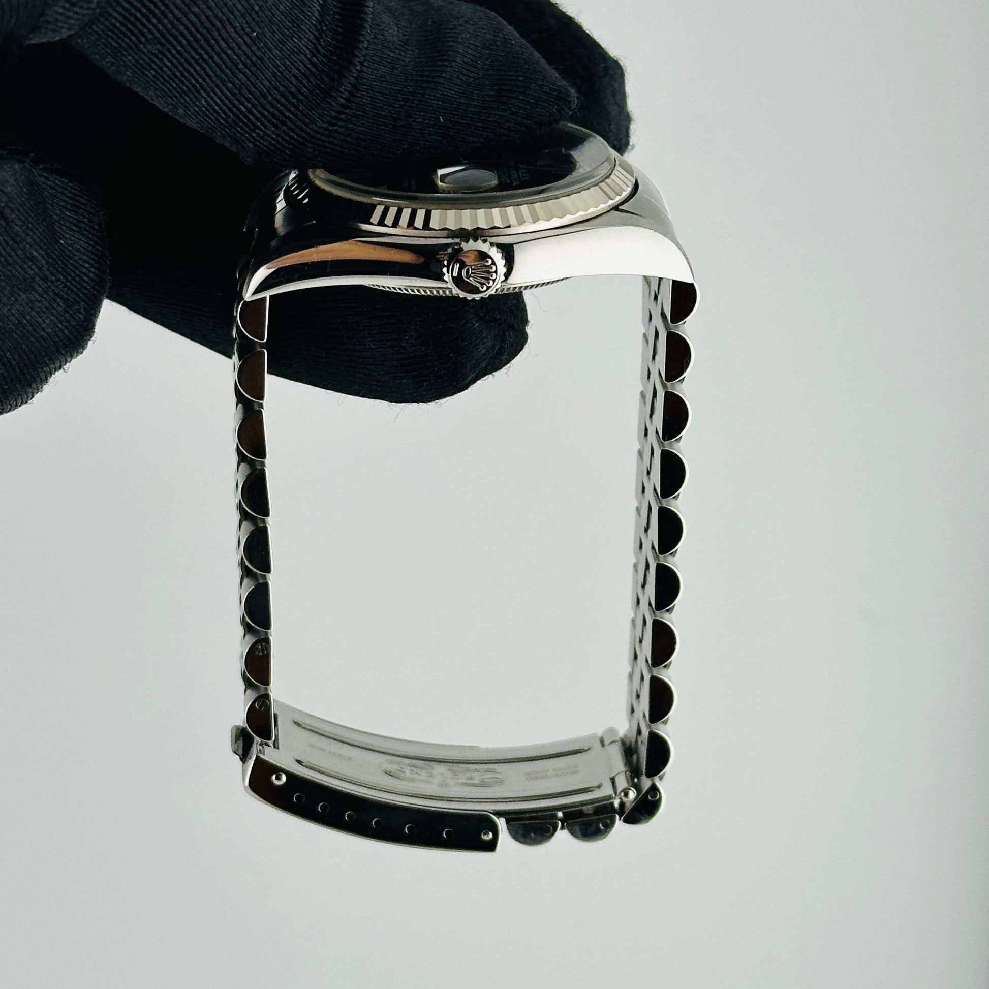 Rolex Datejust Black Dial on D Link Jubilee Bracelet Ref. 16234 2002 — view 6