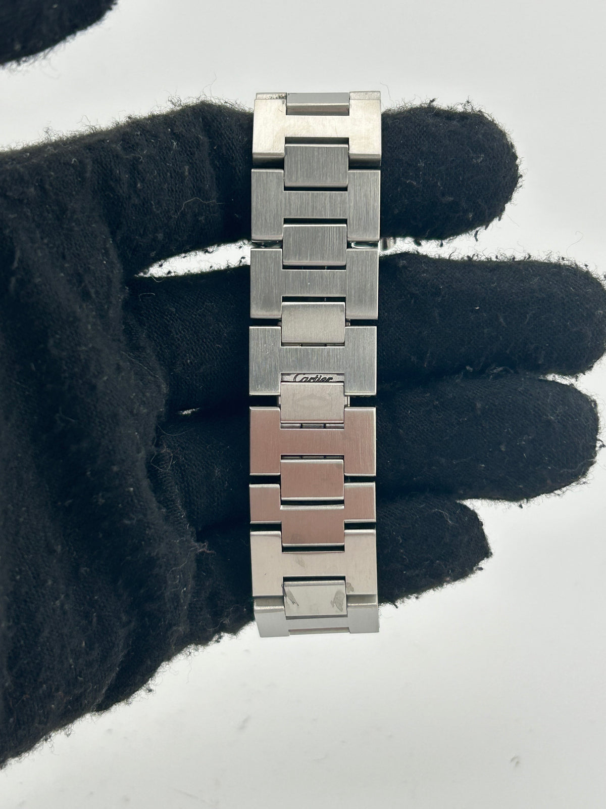 Cartier Pasha de Cartier White Dial on Stainless Steel Bracelet Ref. W31074M7 — view 4