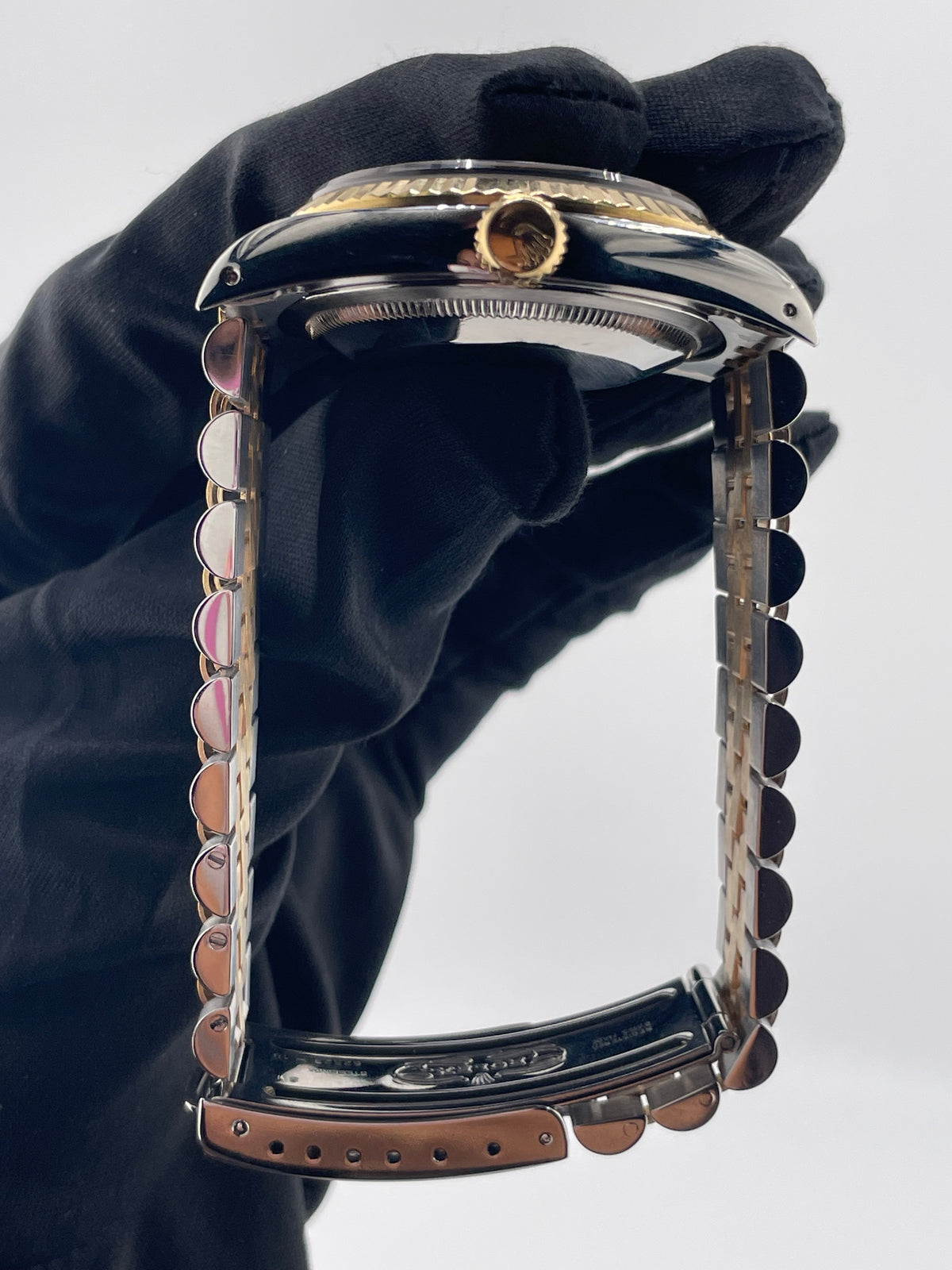 Rolex Datejust 36 Champagne Stick Dial on Jubilee Ref. 16233 Open Date — view 6