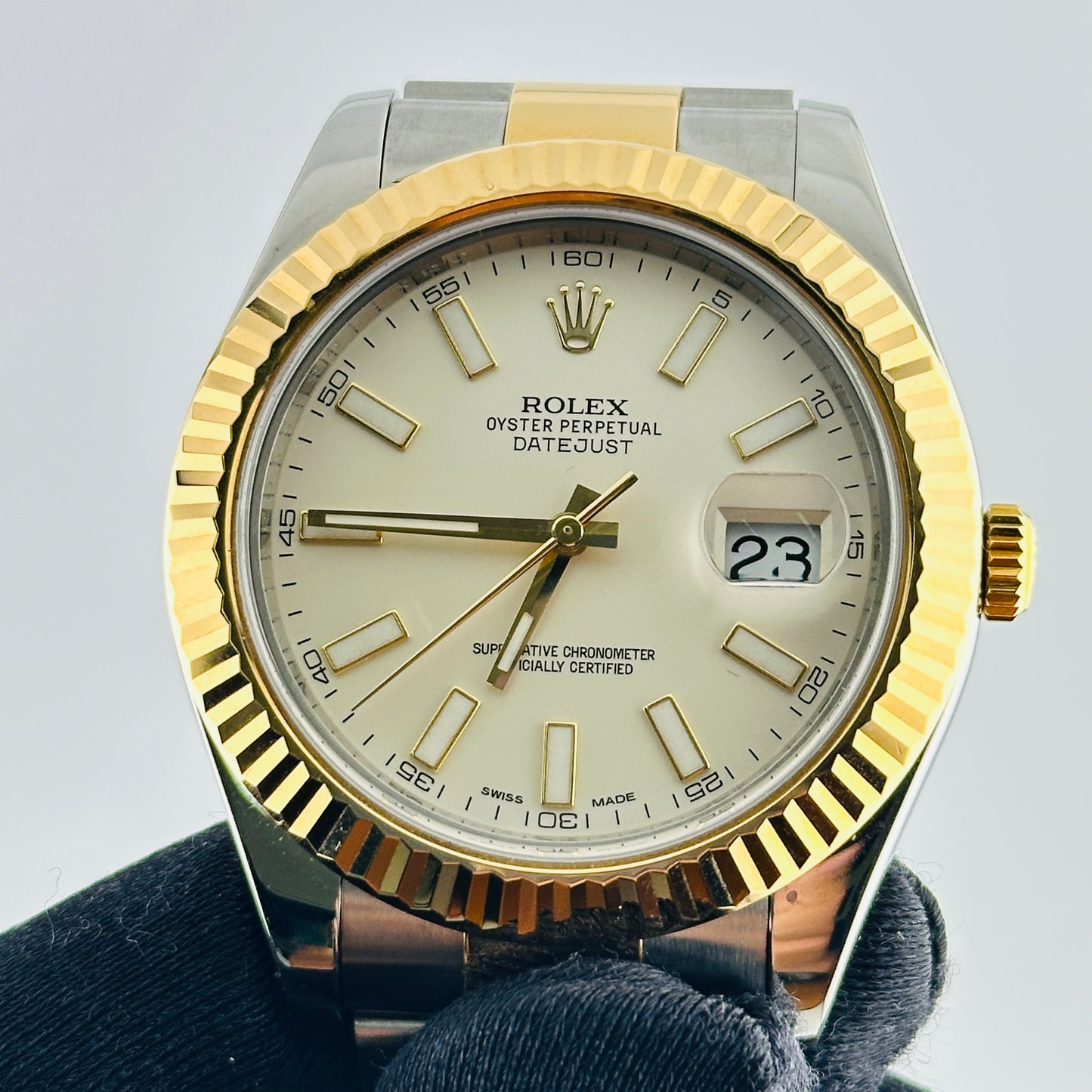 Rolex Datejust II Ivory Index Dial on Oyster Bracelet Ref. 116333 2013 — view 3