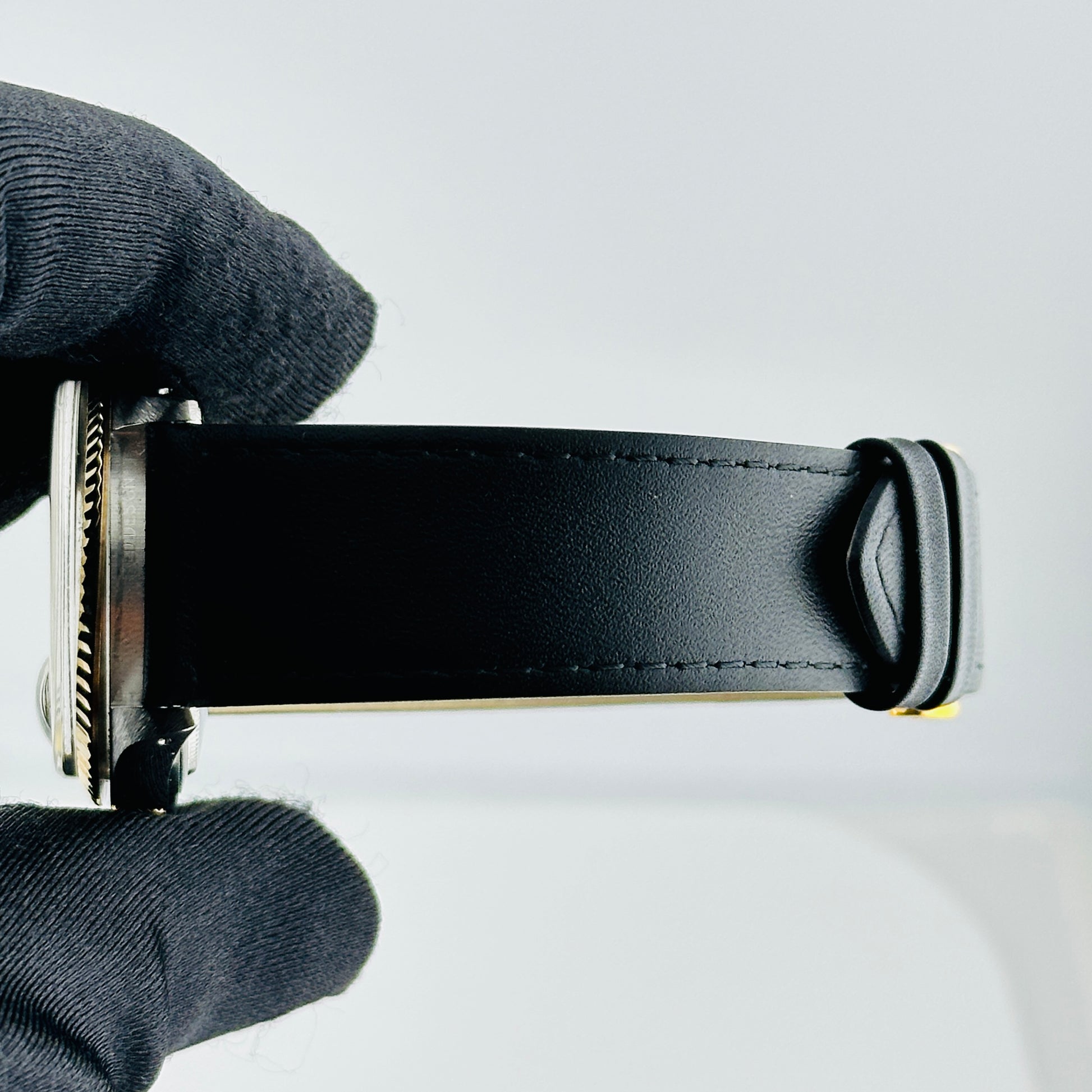Rolex Datejust Champagne Stick Dial on Generic Leather Band Ref. 1601 1969 — view 4