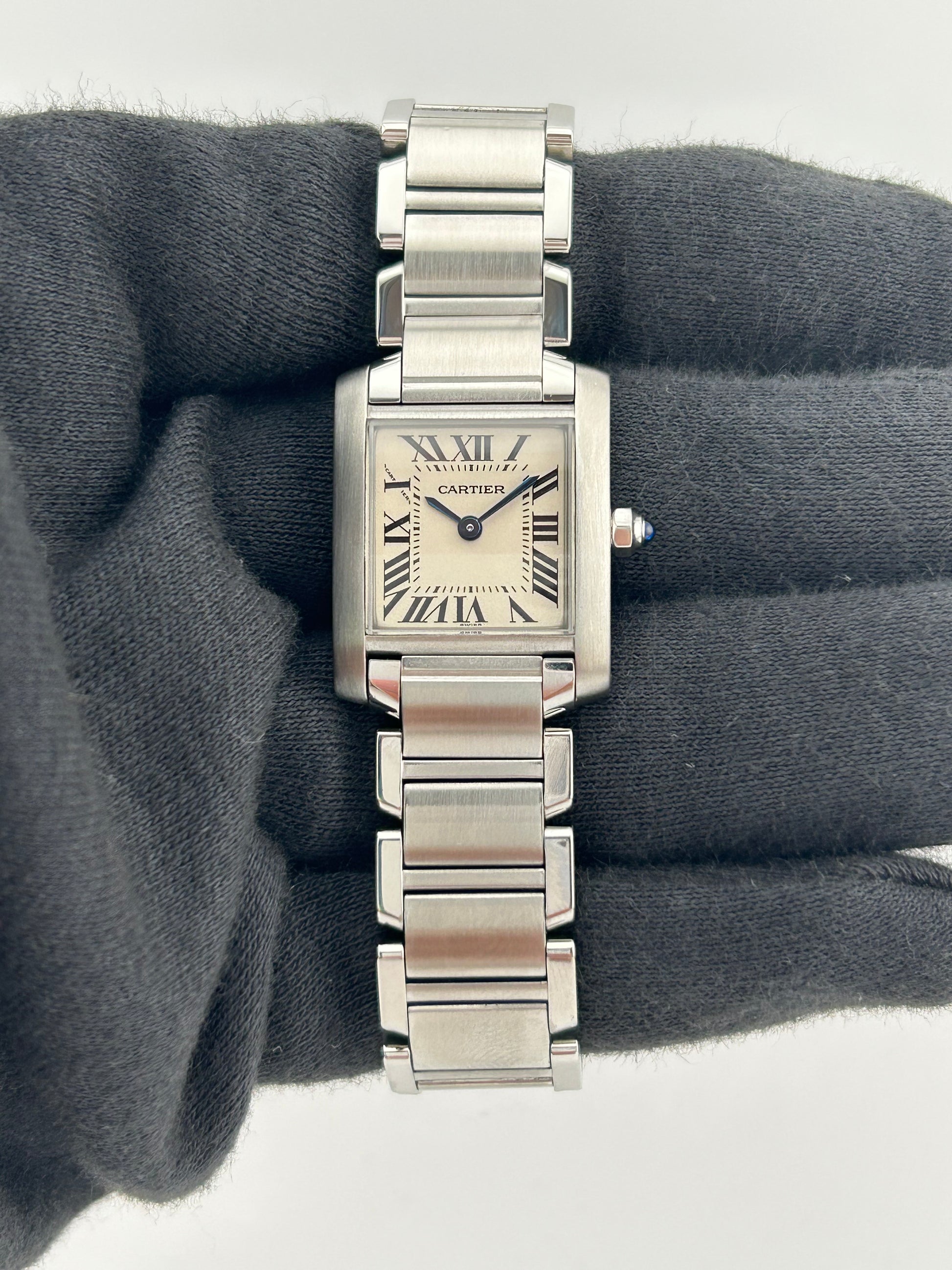 Cartier Tank Francaise small White Roman Dial on Stainless Steel Bracelet Ref. W51008Q3 — view 2