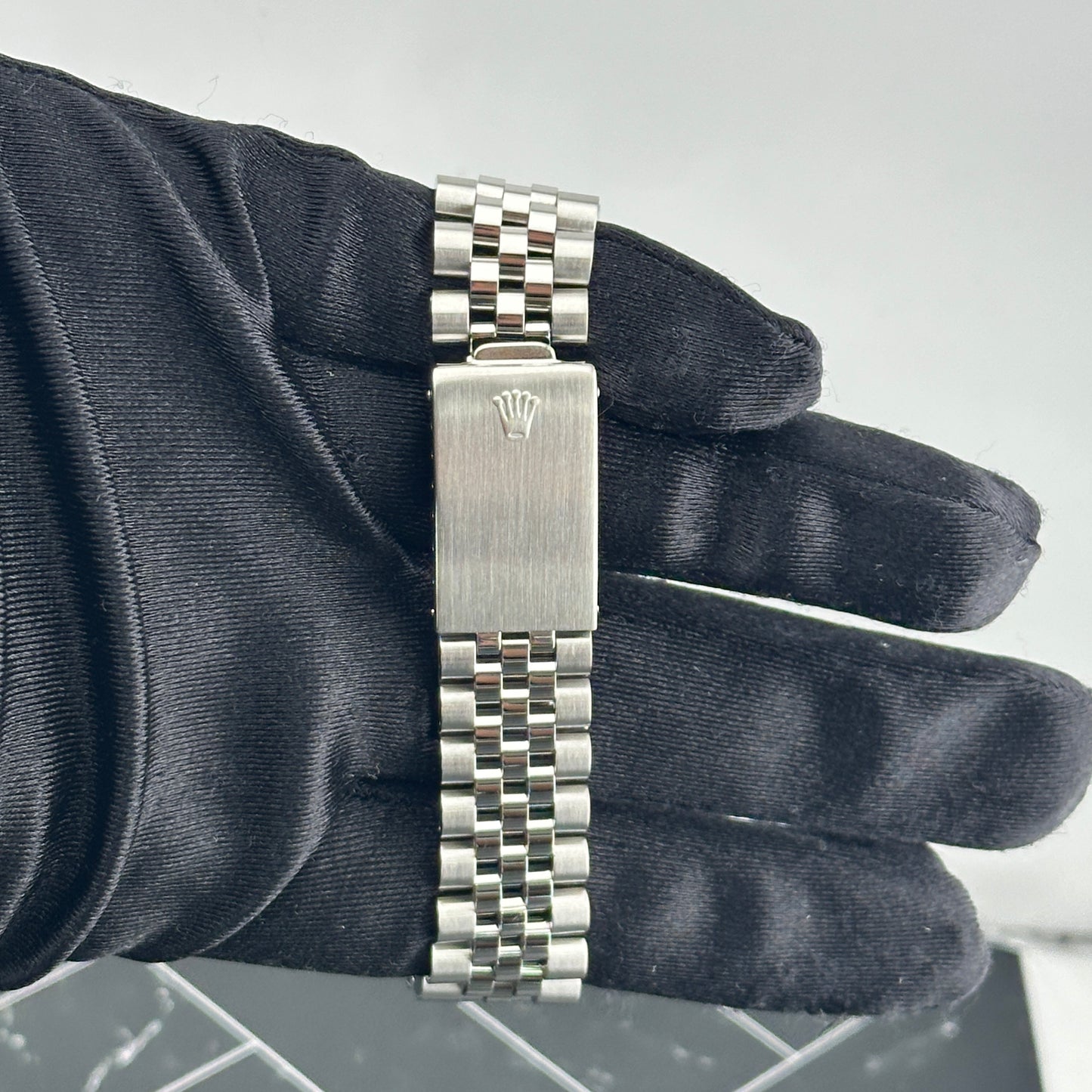 Rolex Datejust Silver Stick Dial on D Link Jubilee Bracelet Ref. 1603 1975 — view 3