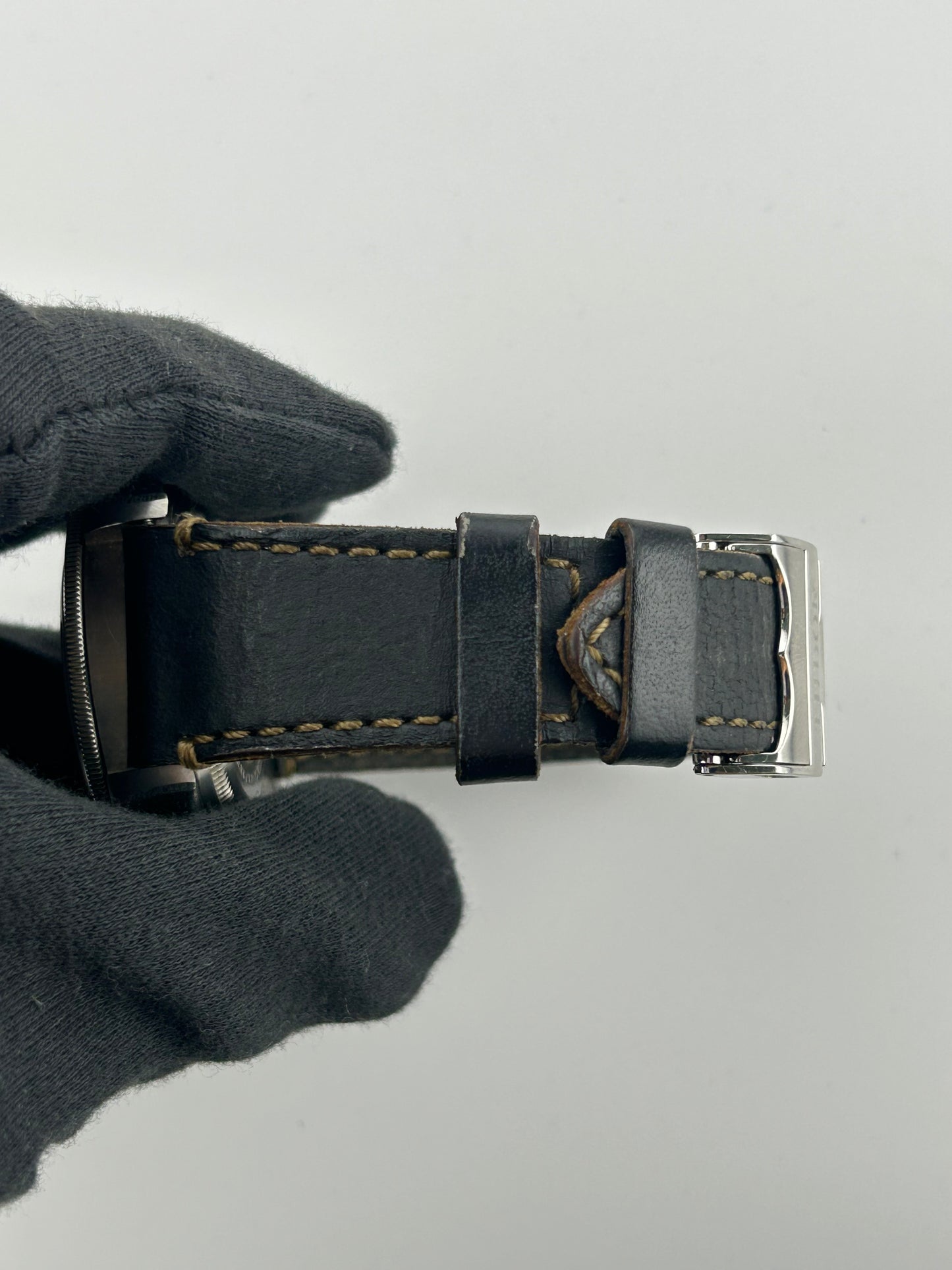 Tudor Black Bay Heritage Burgundy Black Dial on Leather Band Ref. M79230 — view 5