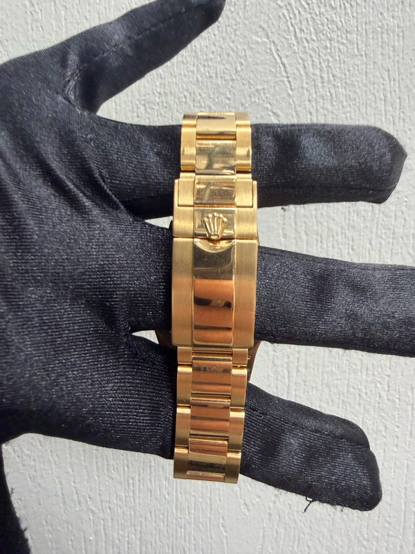 Rolex Daytona Black Index Dial on Oyster Ref 116508 with New Style Card White 2016