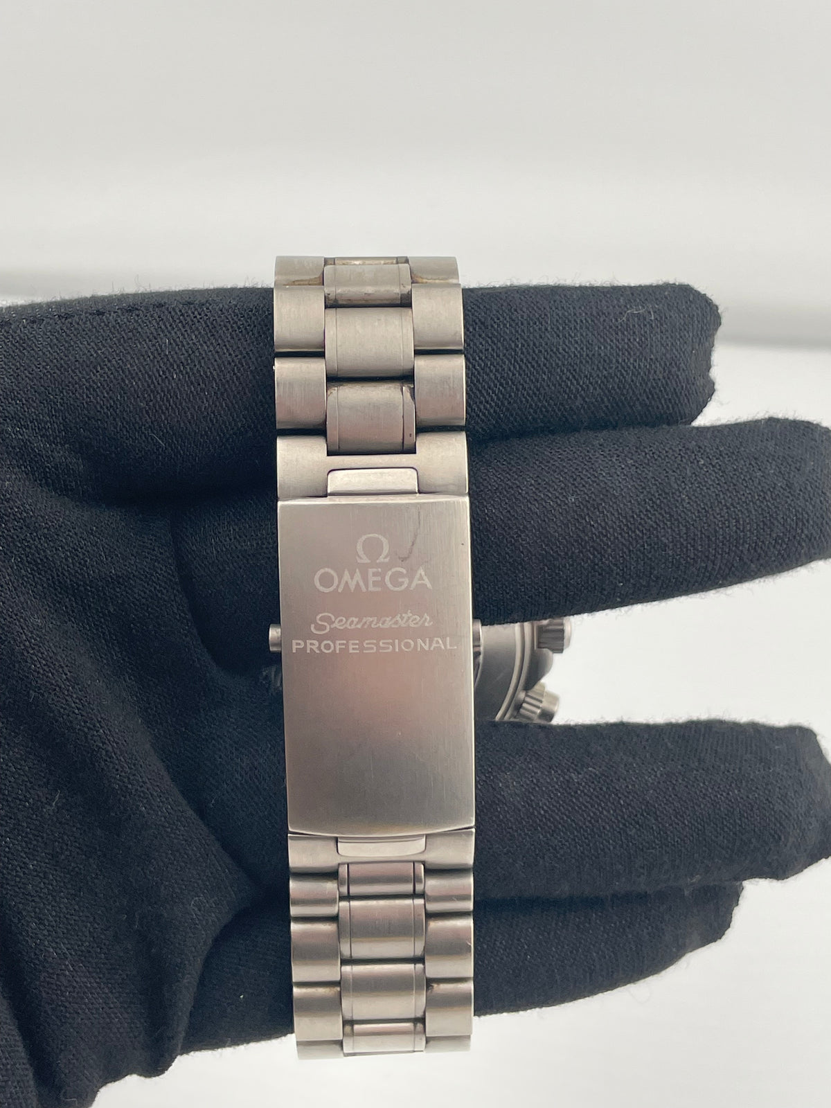 Omega Seamaster Ref. 22935000 Complete Open Date — view 4