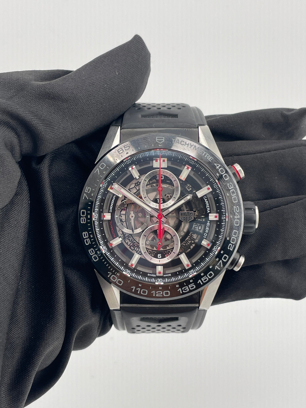 Tag Heuer Carrera Calibre Skeletonized Dial on Rubber Strap Ref. CAR2A1Z/0 Complete 2019 — view 2