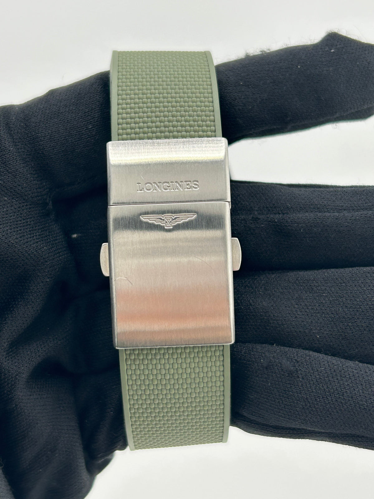Longines Hydroconquest Green Dial on Rubber Band Ref. L3.782.4/4.06.9 Complete 2026 — view 4