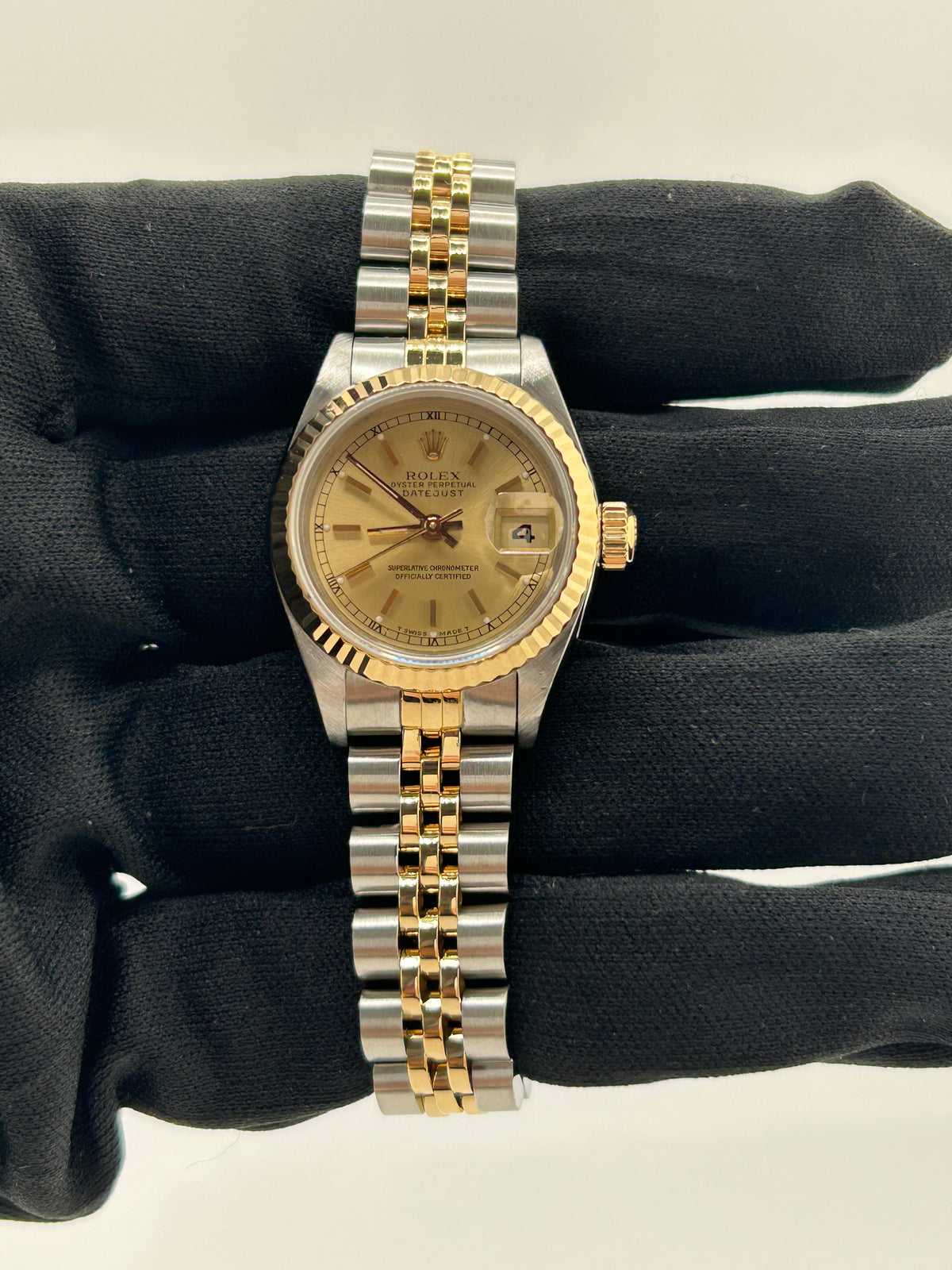 Rolex Datejust Lady Champagne Stick Dial on Jubilee Ref. 69173 1989