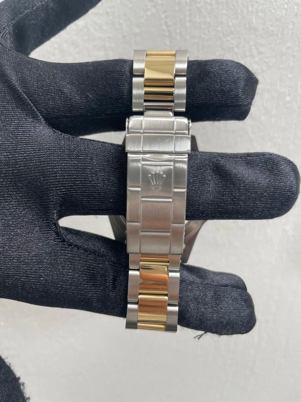 Rolex Submariner Blue Dial on Oyster Ref 16613