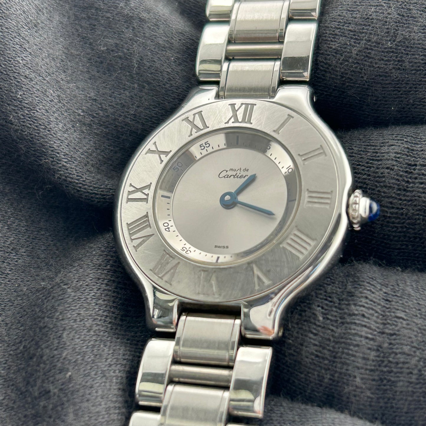 Cartier 21 Must de Cartier Silver Dial on Stainless Steel Bracelet Ref. 1340 — view 2
