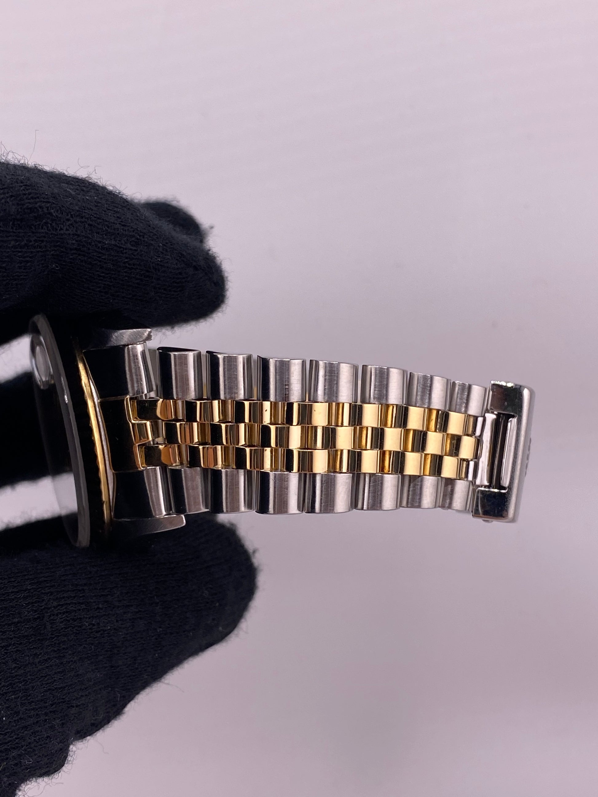 Rolex Datejust Champagne Anniversary Diamond Dial Dial on D Link Jubilee Bracelet Ref. 16233G 1991 — view 5
