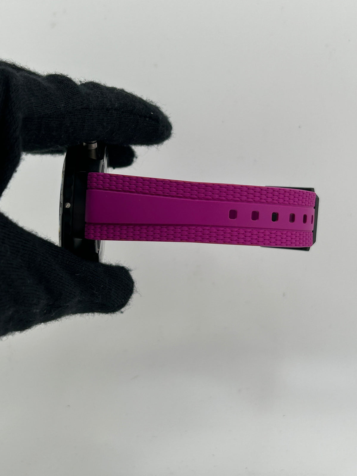 Breitling Endurance Pro Black Dial on Rubber Strap Ref. X83310F61B1S1 Complete 2026 — view 5