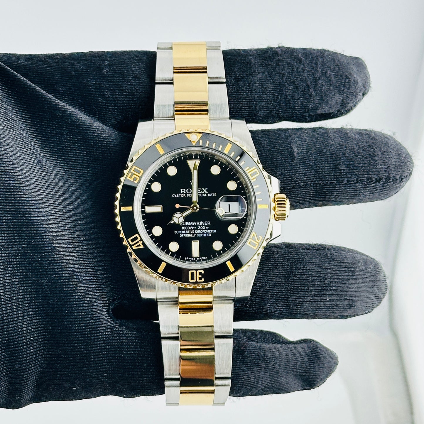 Rolex Submariner Black Dial on Oyster Bracelet Ref. 116613LN Card 2016 — view 2