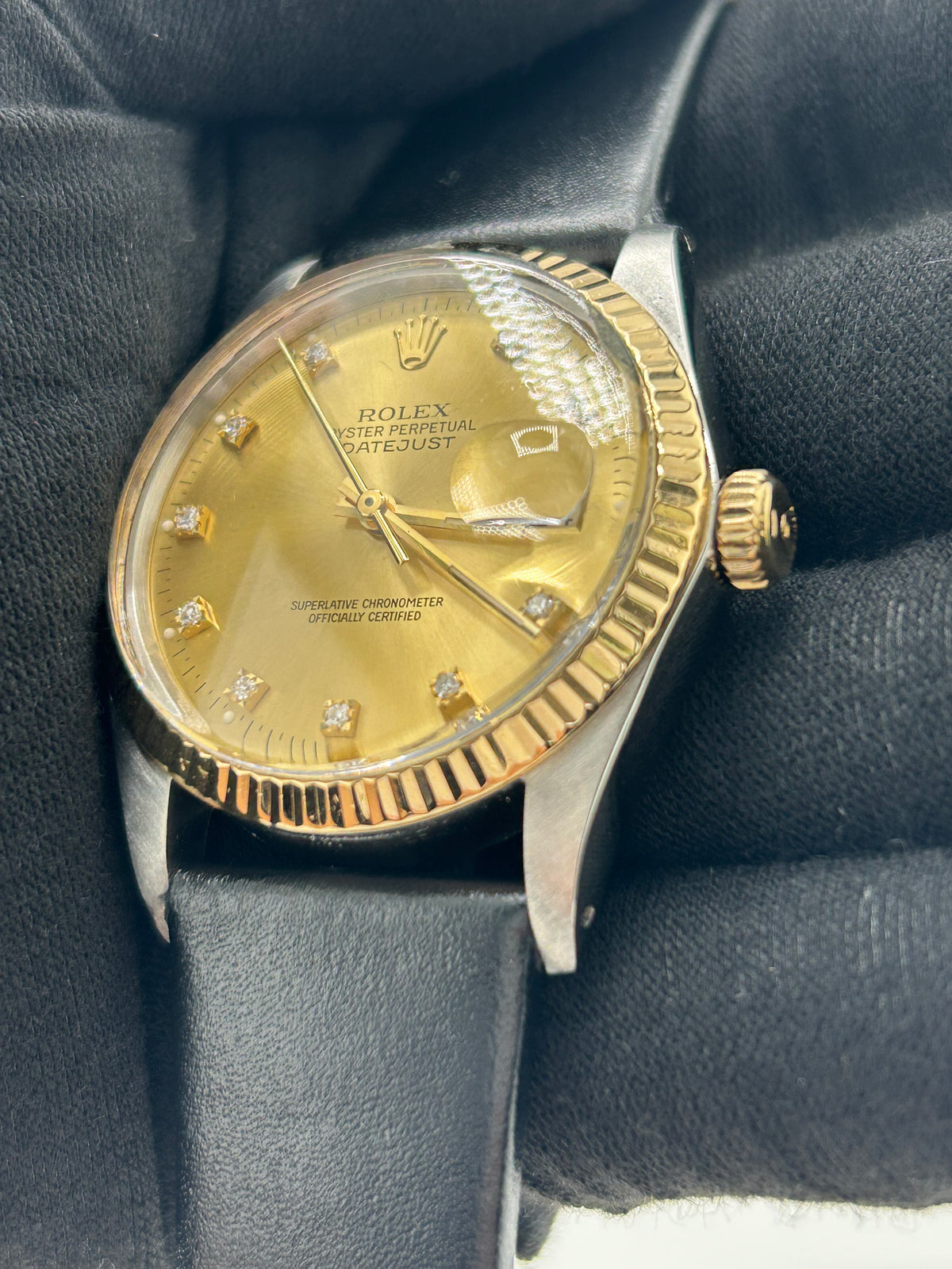 Rolex Datejust 36 Champagne Diamond Dial on Generic Black Leather Strap Ref. 16013 1987 — view 3
