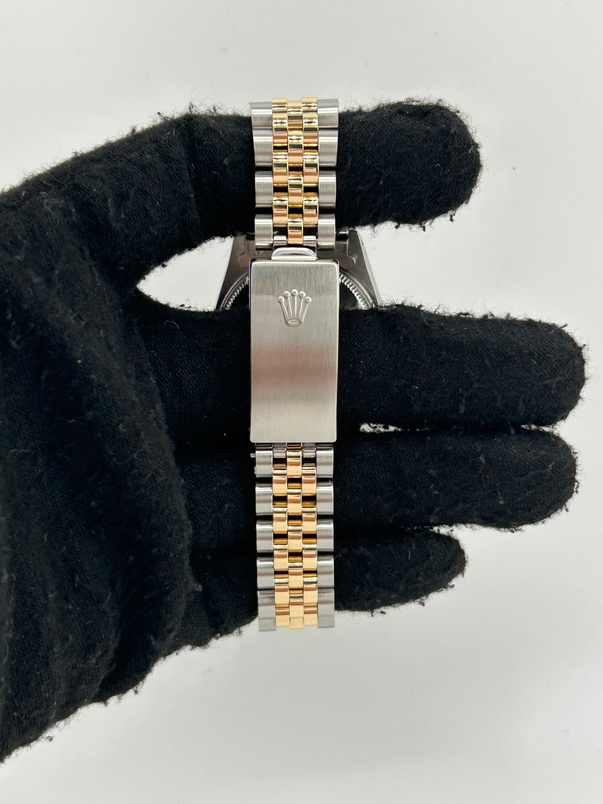 Rolex Datejust 31 White Roman Numerals Dial on 2 Tone Jubilee D Link Bracelet Ref. 68273 1989 — view 4