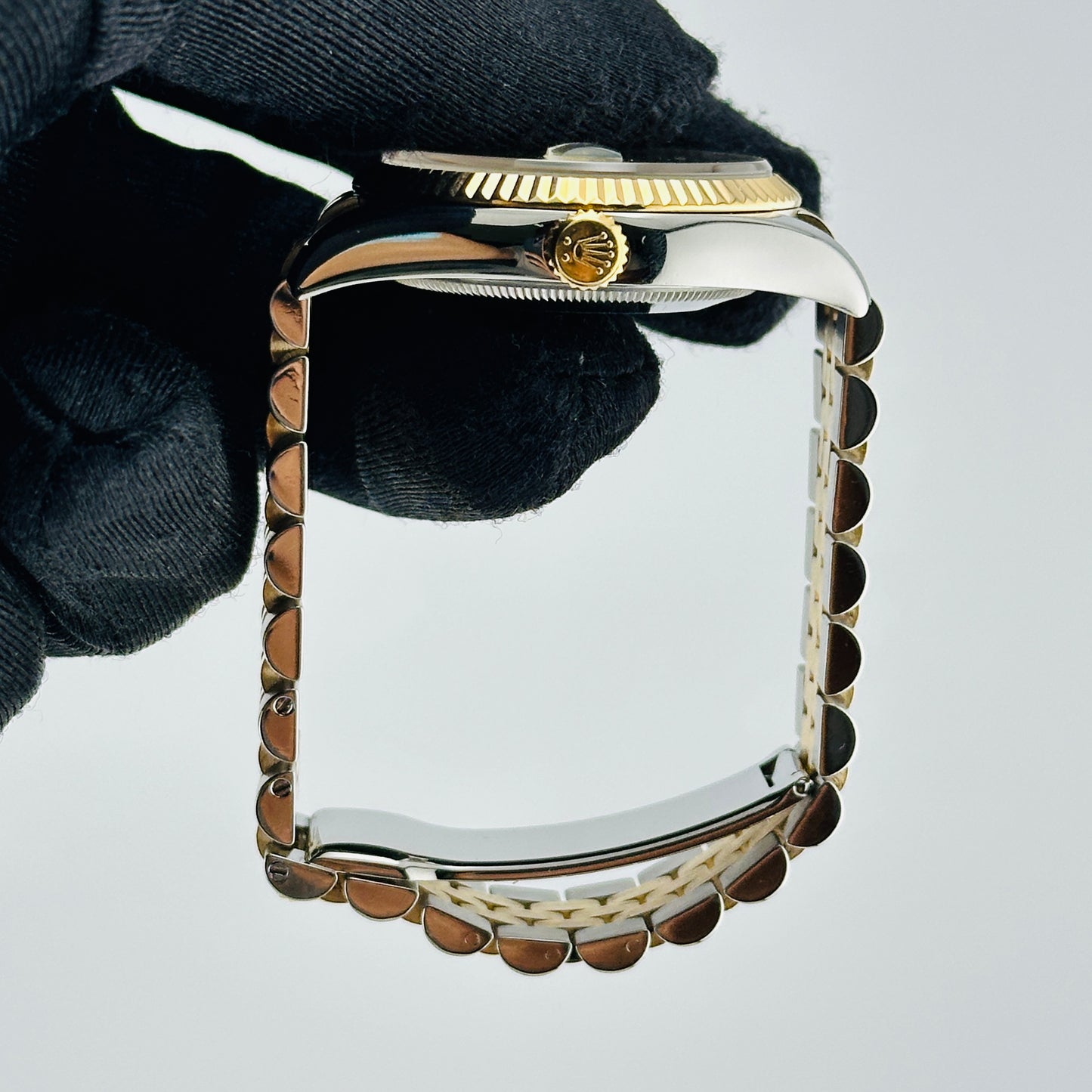 Rolex Datejust Champagne Diamond Factory Dial on D Link Jubilee Bracelet Ref. 116233 Card 2013 — view 5
