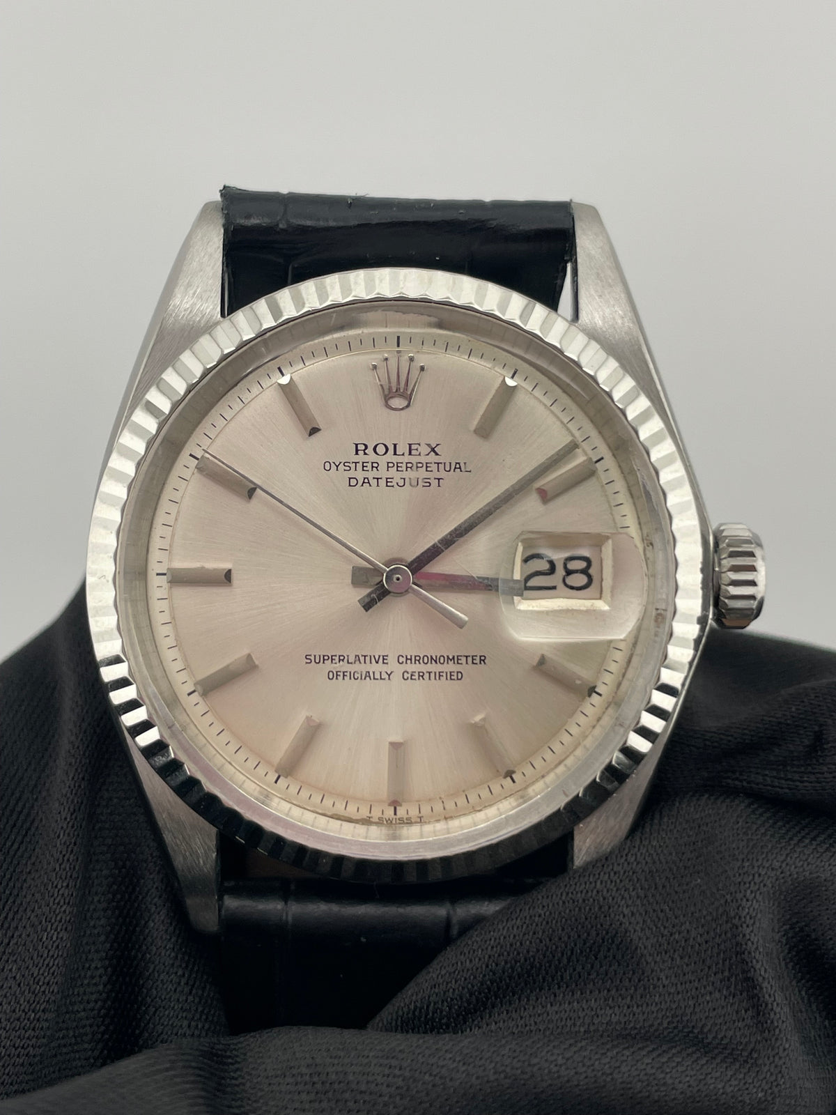 Rolex Datejust Silver Stick Dial on Generic Black Leather Strap Ref. 1601/4 1970 — view 3