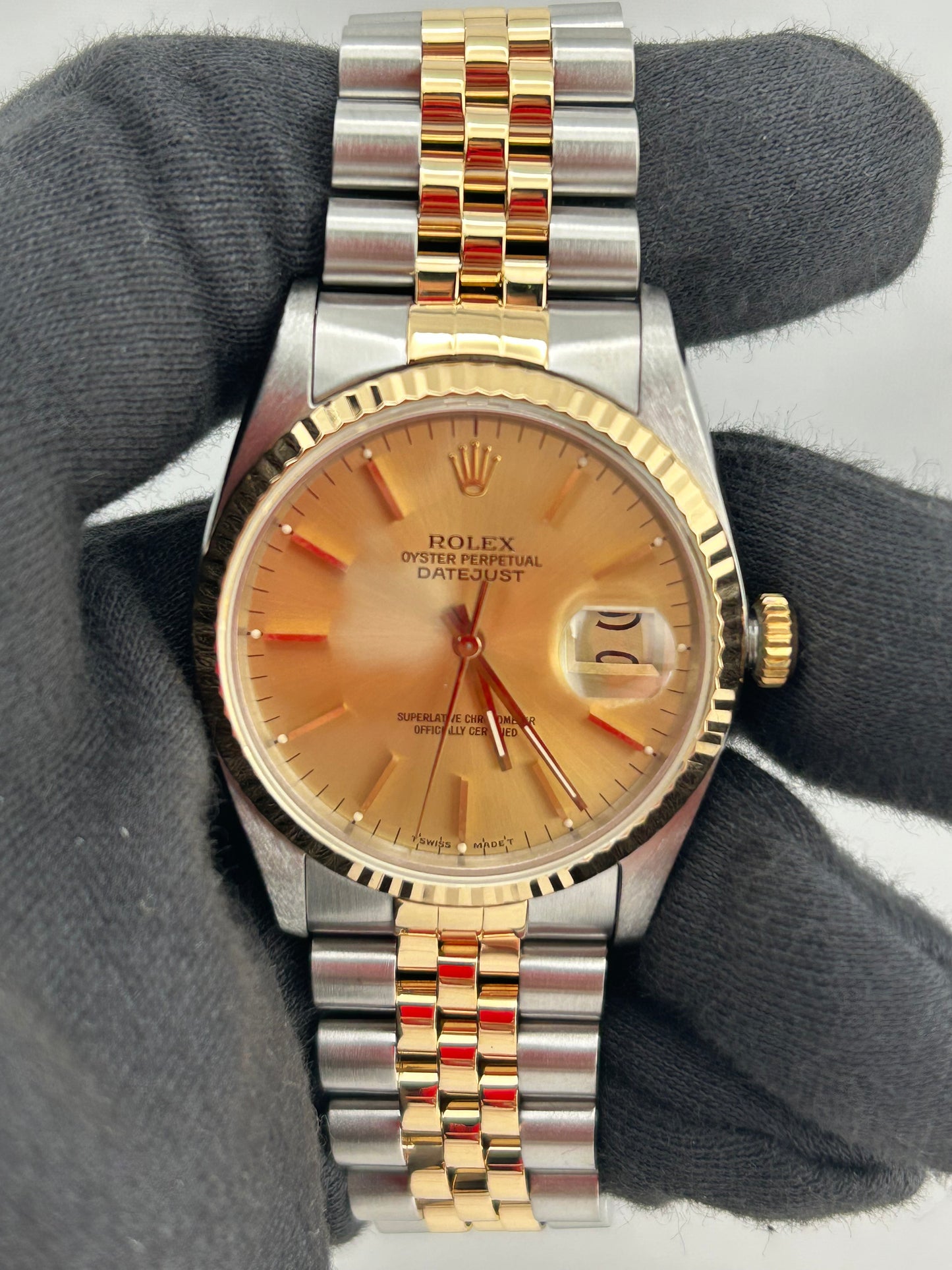 Rolex Datejust Gold Dial on Jubilee Ref. 16233 Papers 1994 — view 2
