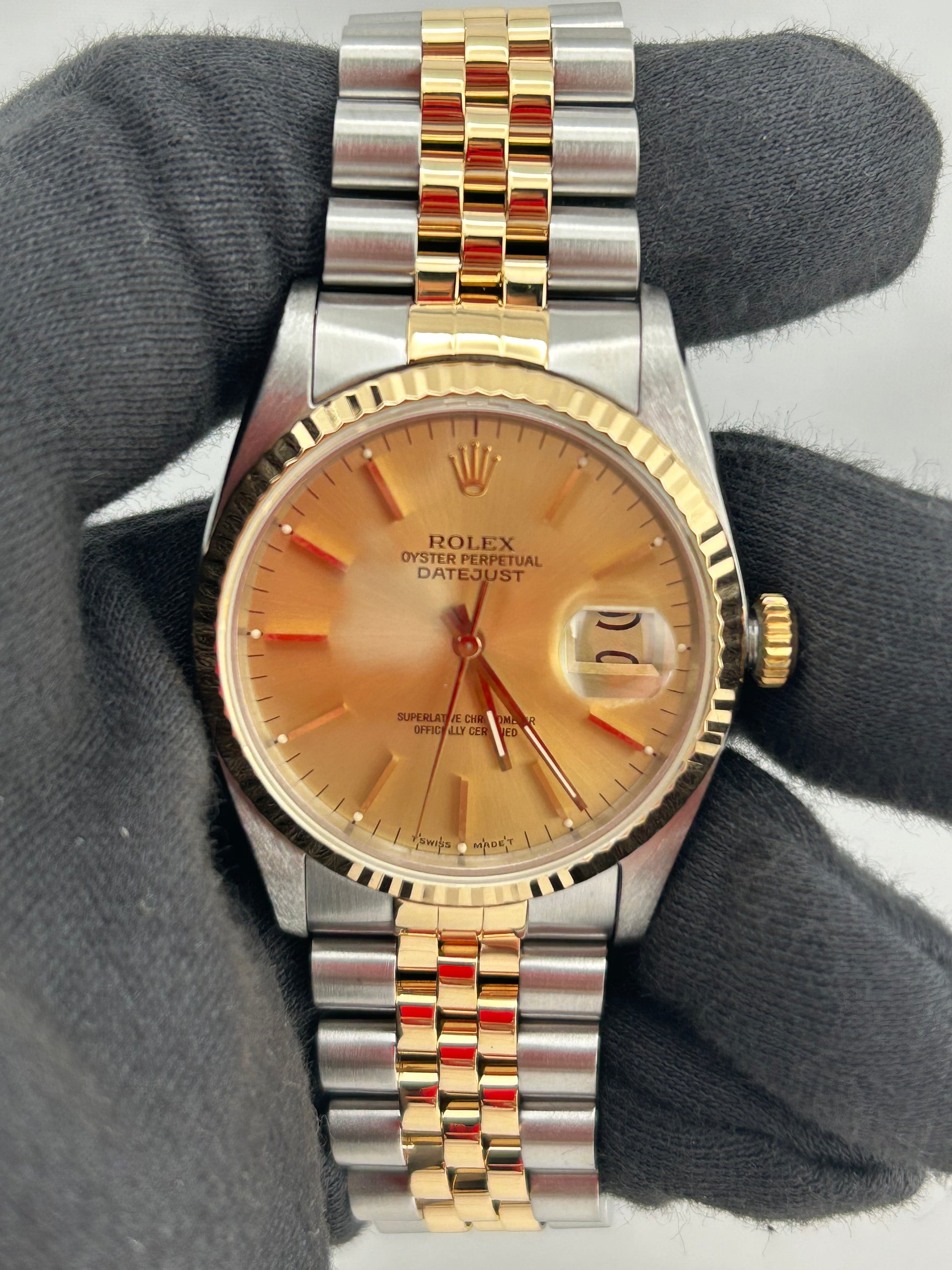 Rolex Datejust Gold Dial on Jubilee Ref. 16233 Papers 1994 — view 2
