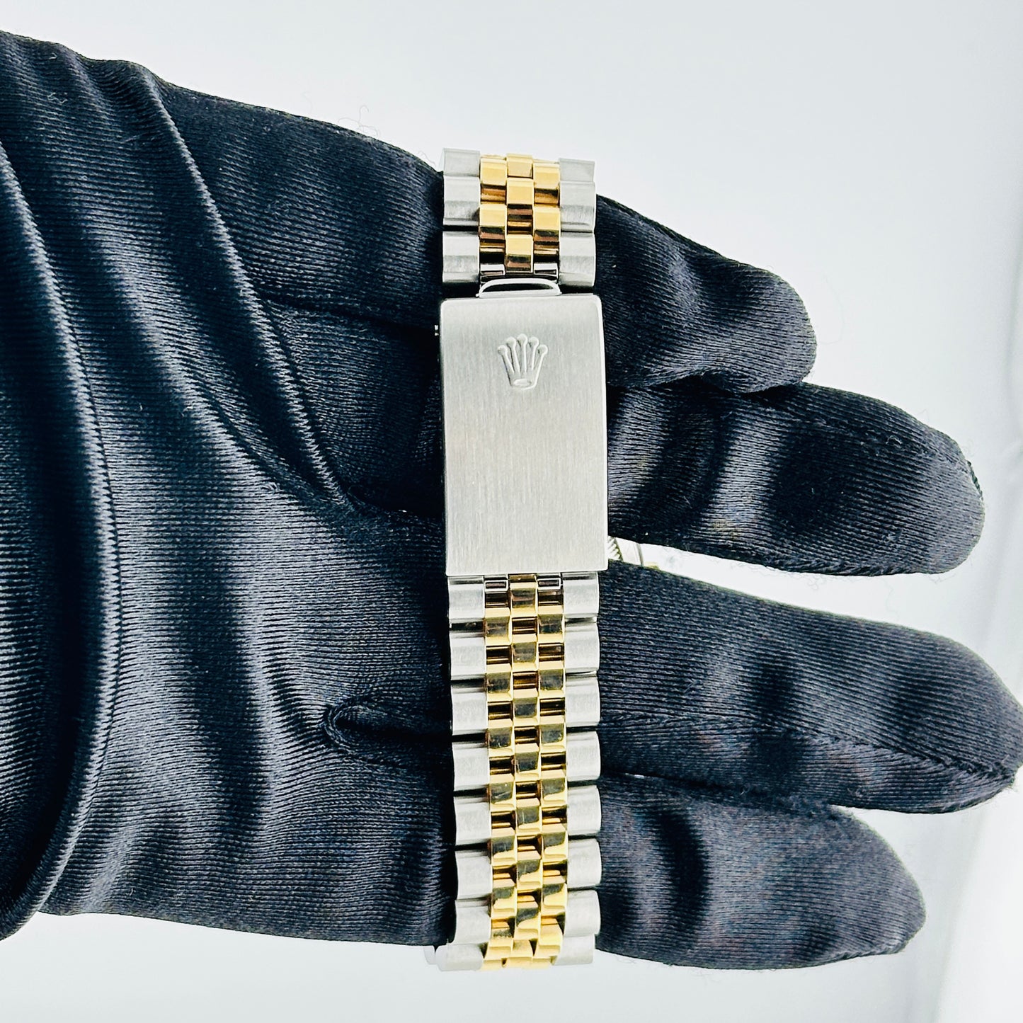 Rolex Datejust Champagne Stick Dial on D Link Jubilee Bracelet Ref. 16233 Papers 1996 — view 4