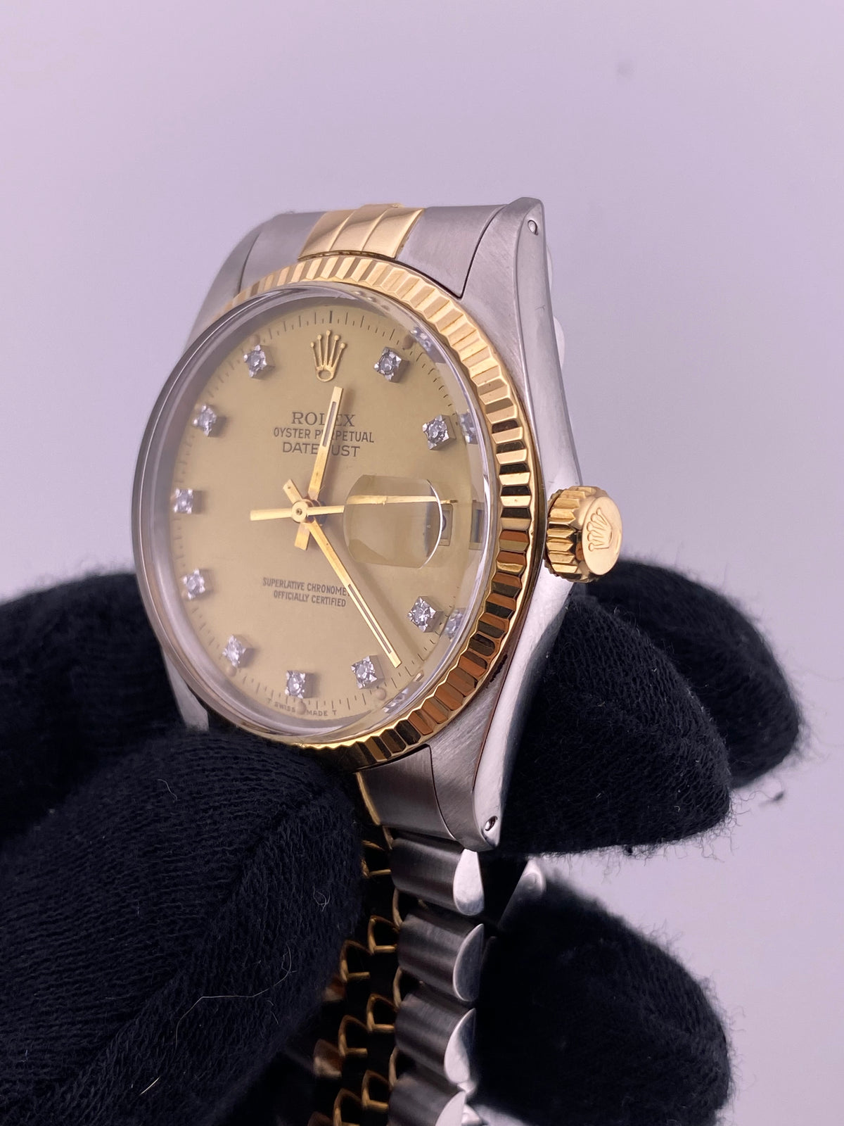 Rolex Datejust 36 Champagne Diamond Dial on Jubilee Ref. 16013 — view 3