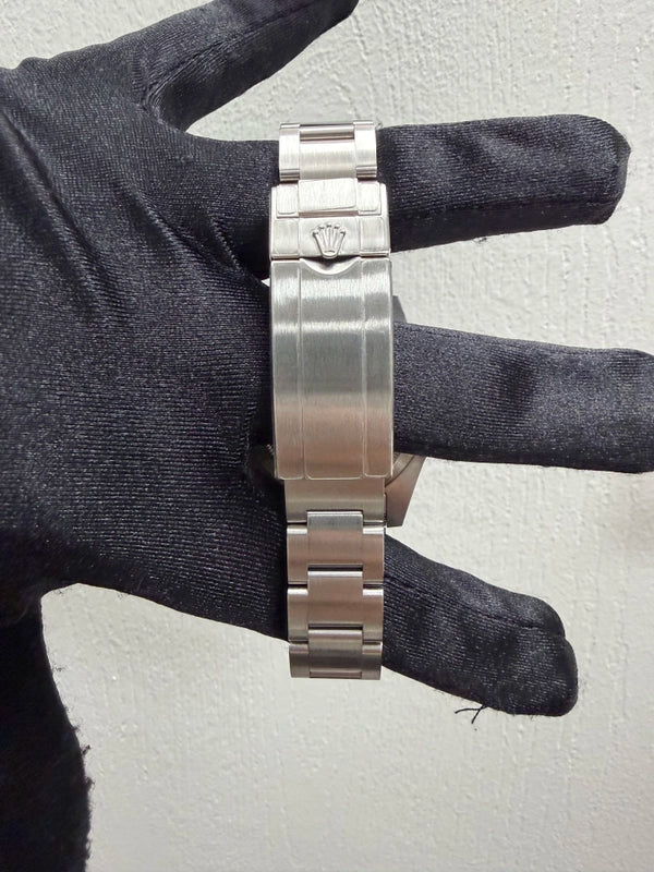 Rolex Sea Dweller Black Dial on Oyster Ref 116600 with New Style Card White 2016