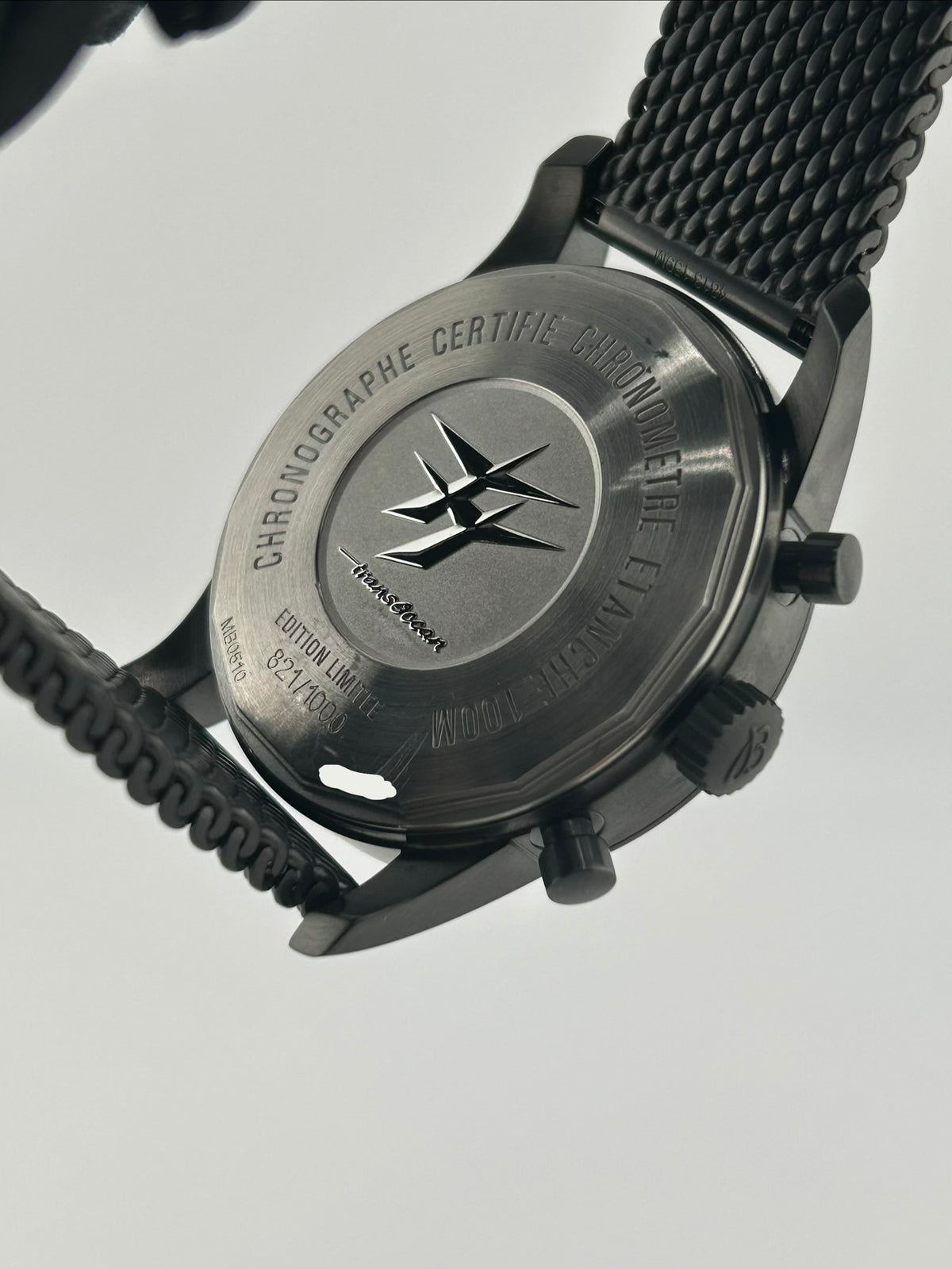 Breitling Transocean Unitime Pilot Black Dial on Stainless Steel Mesh Bracelet Ref. MB0510 Complete 2015 — view 7
