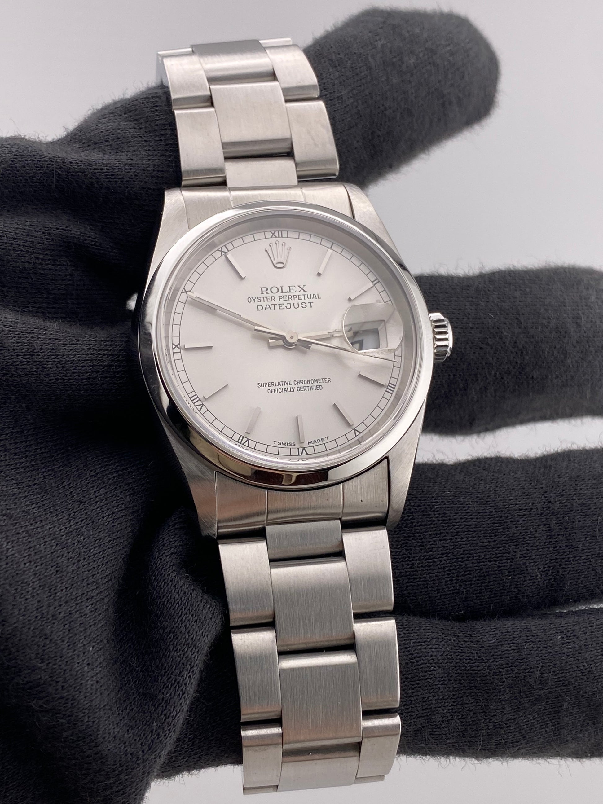 Rolex Datejust 36 Silver Stick Dial on Jubilee Ref. 16200 Papers 1999 — view 3