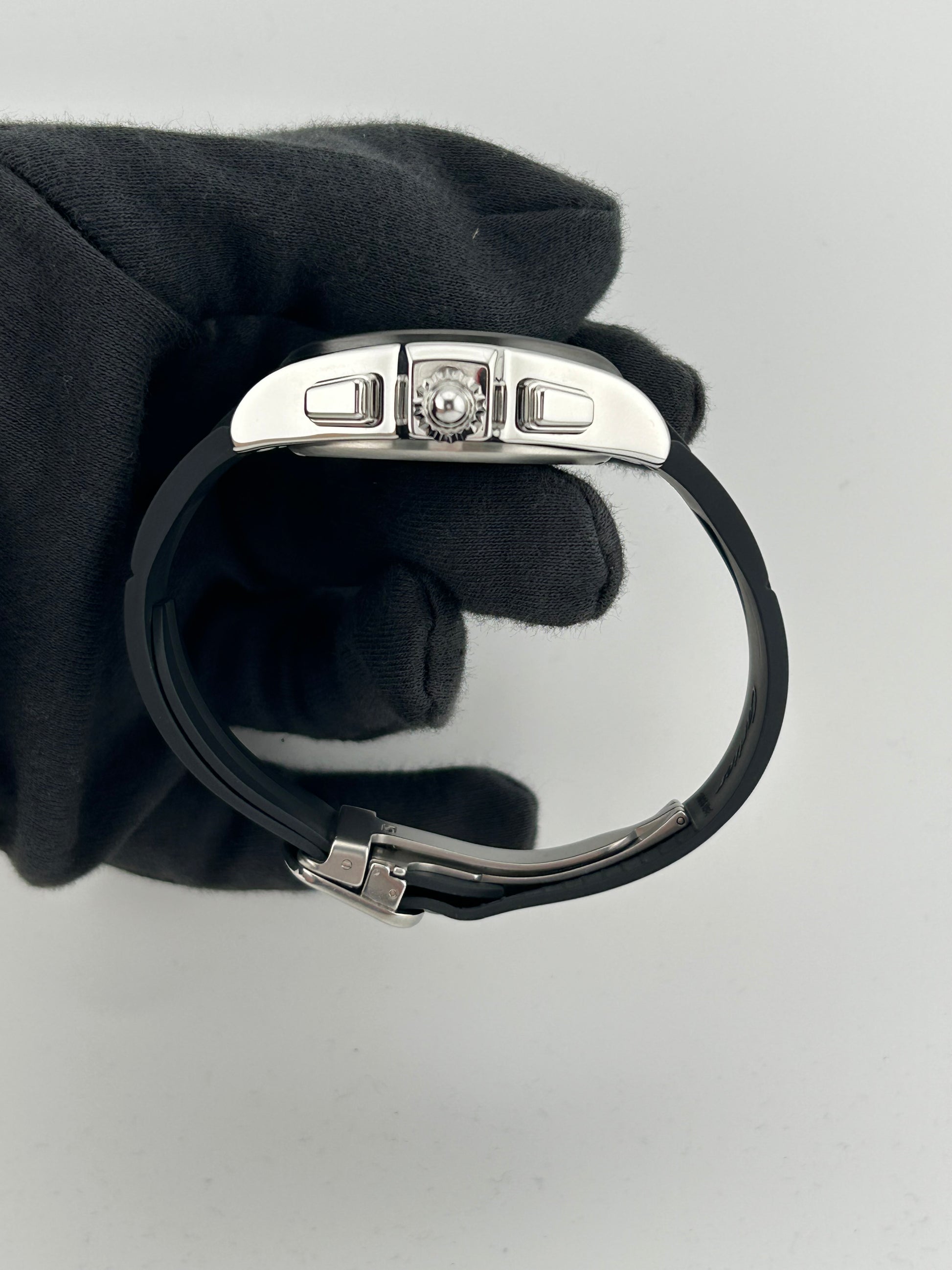 Cartier Roadster White Roman Dial on Black Rubber Band Ref. RW6206020 — view 6
