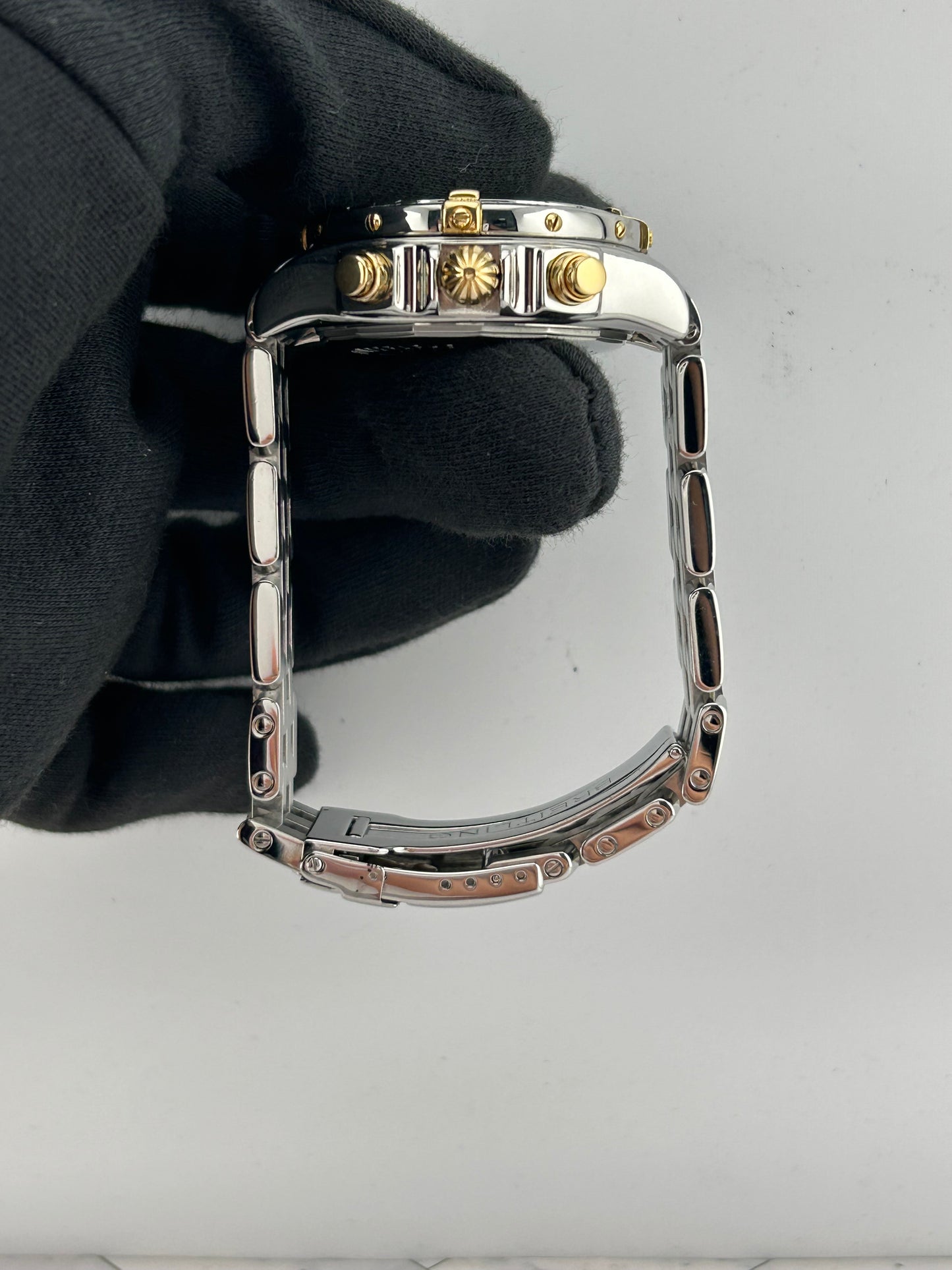 Breitling Chrono Cockpit White M.O.P. Dial on Stainless Steel Ref. B13357 Papers 2005 — view 5