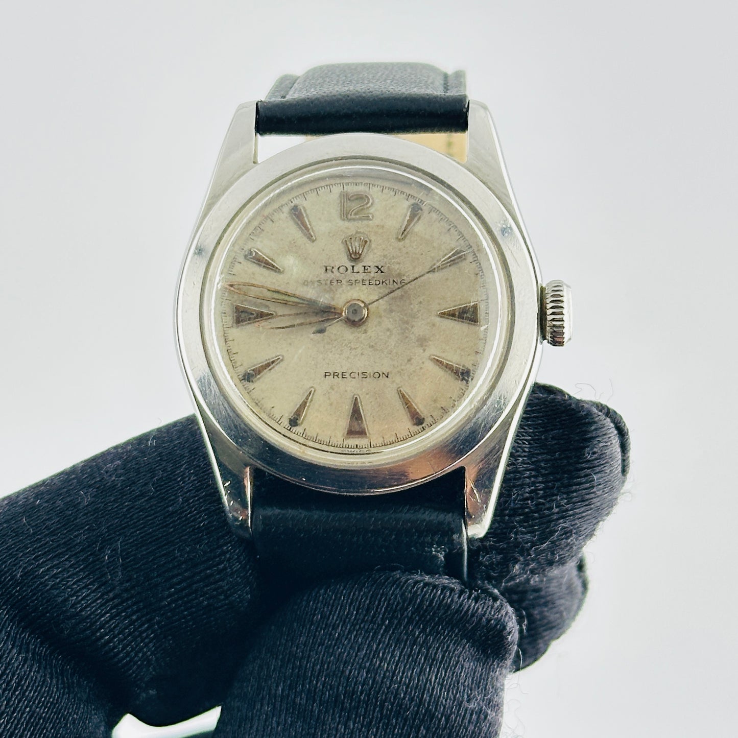 Rolex Oyster Speed-King Silver Stick / Has Spots, Faded Dial on Generic Leather Band Ref. 4220 1958 — view 2