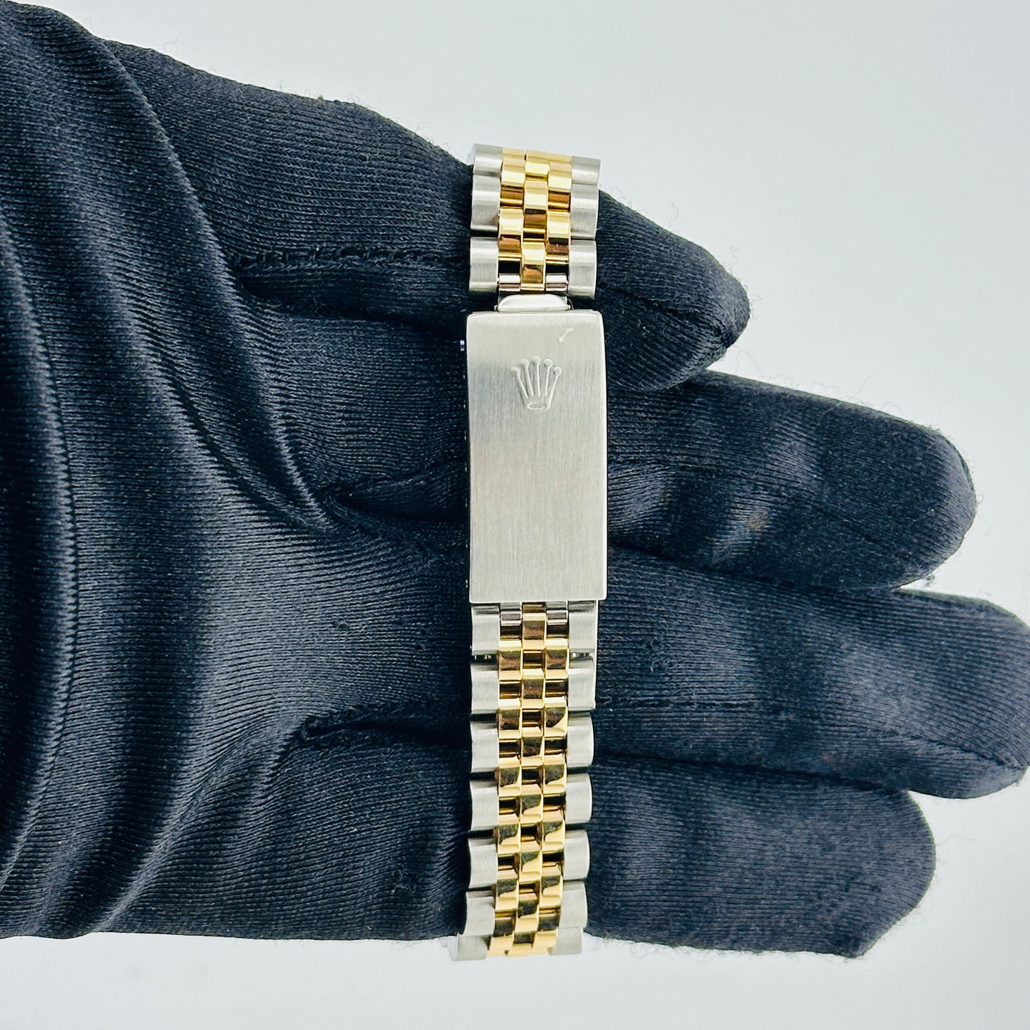 Rolex Datejust Am White Mop Diamond Dial on D Link Jubilee Bracelet Ref. 68273 Papers 1993 — view 3