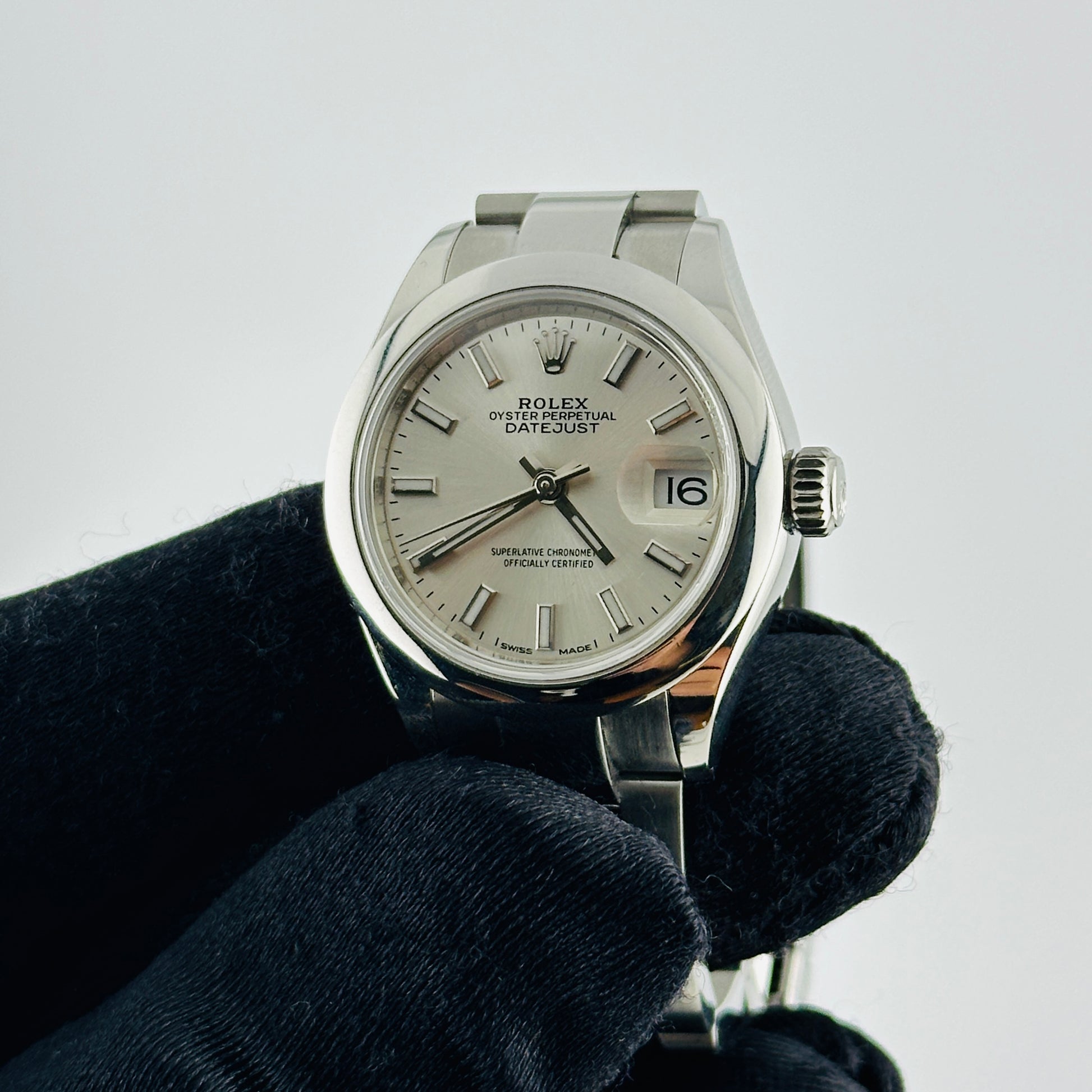 Rolex Datejust Lady Silver Index Dial on Oyster Ref. 279160 2020 — view 3